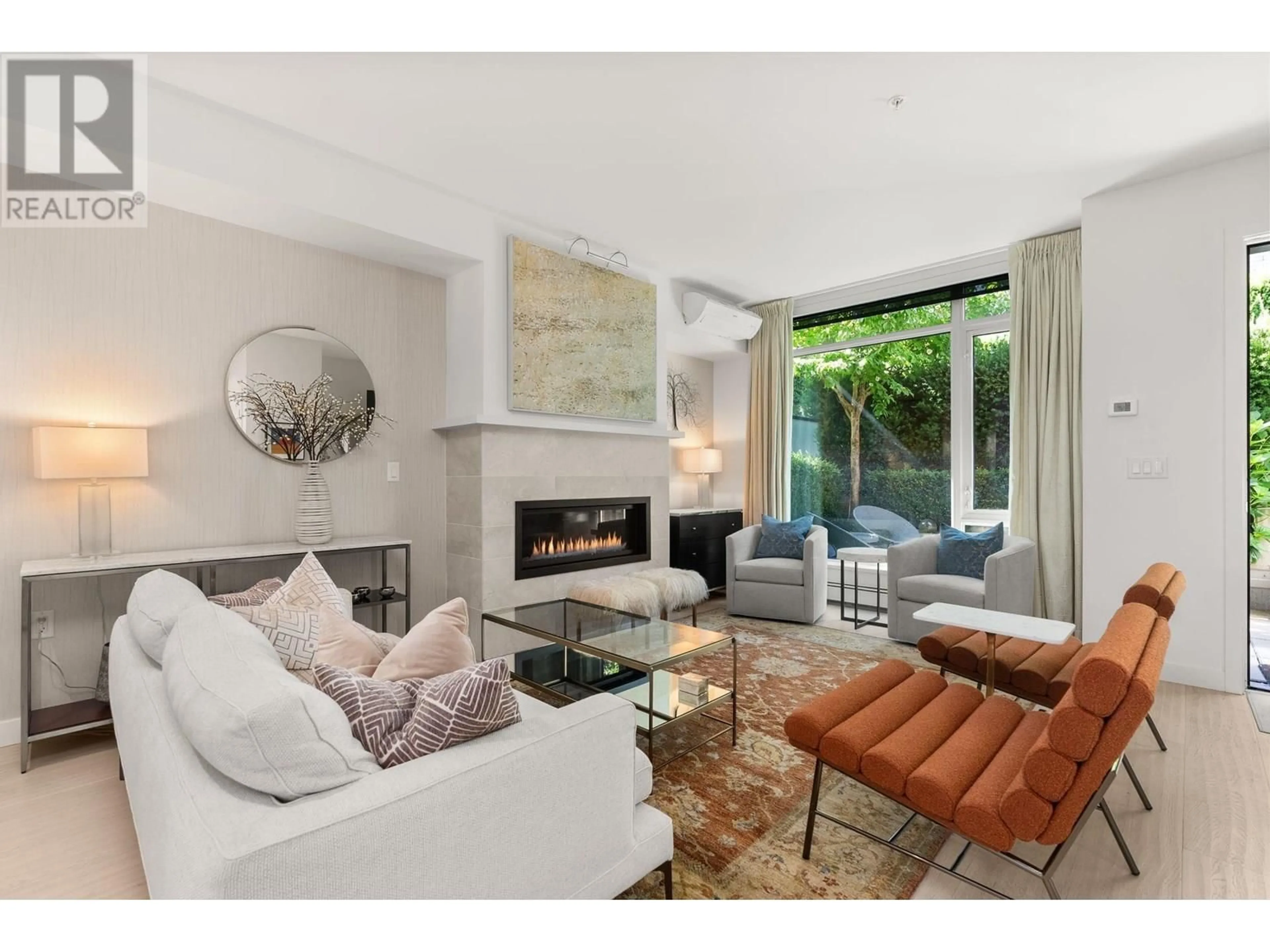 Living room with furniture, unknown for 2 - 4050 ASH STREET, Vancouver British Columbia V5Z0H2