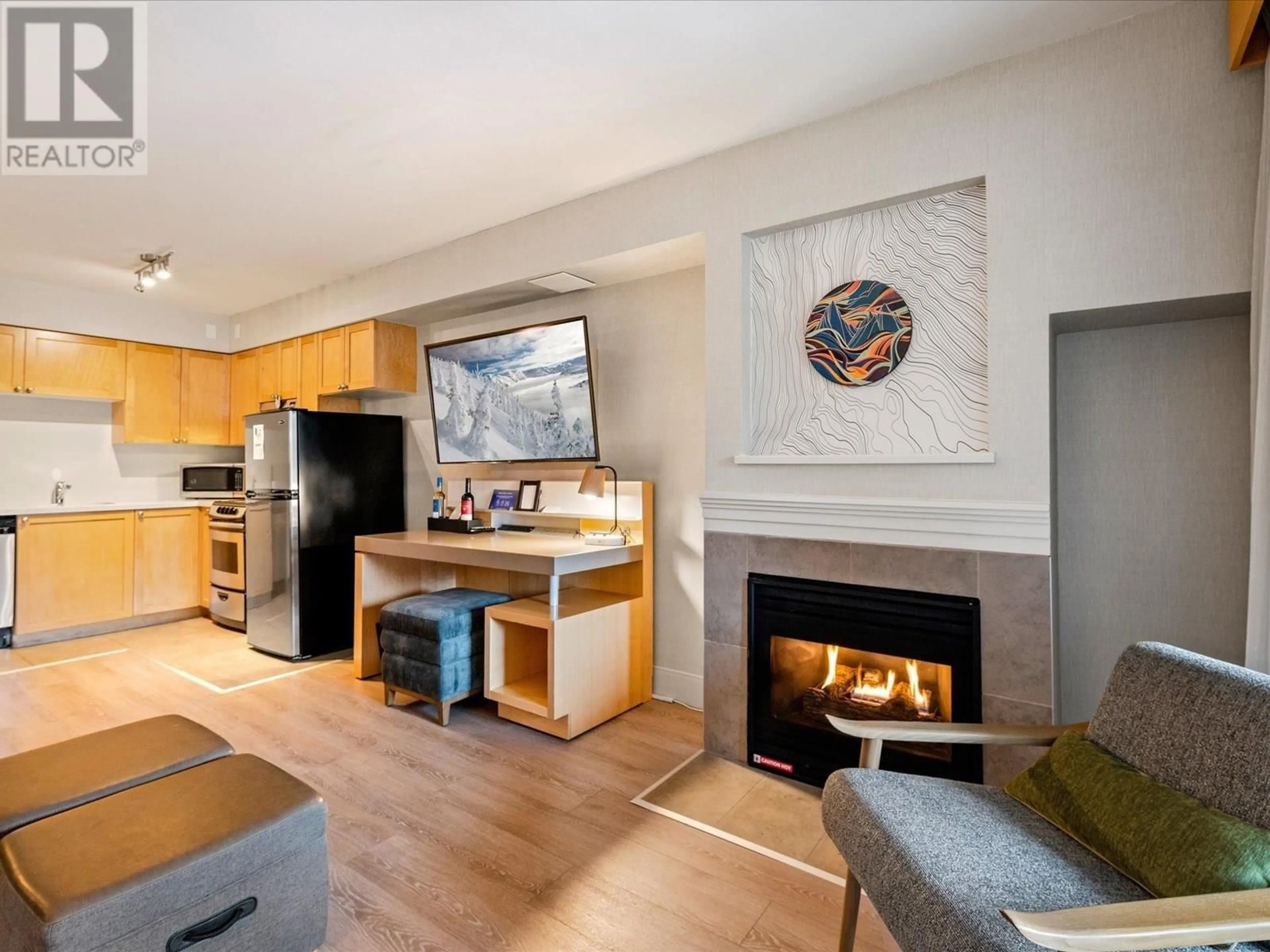 Open concept kitchen, unknown for 2428 - 4308 MAIN STREET, Whistler British Columbia V8E1A9