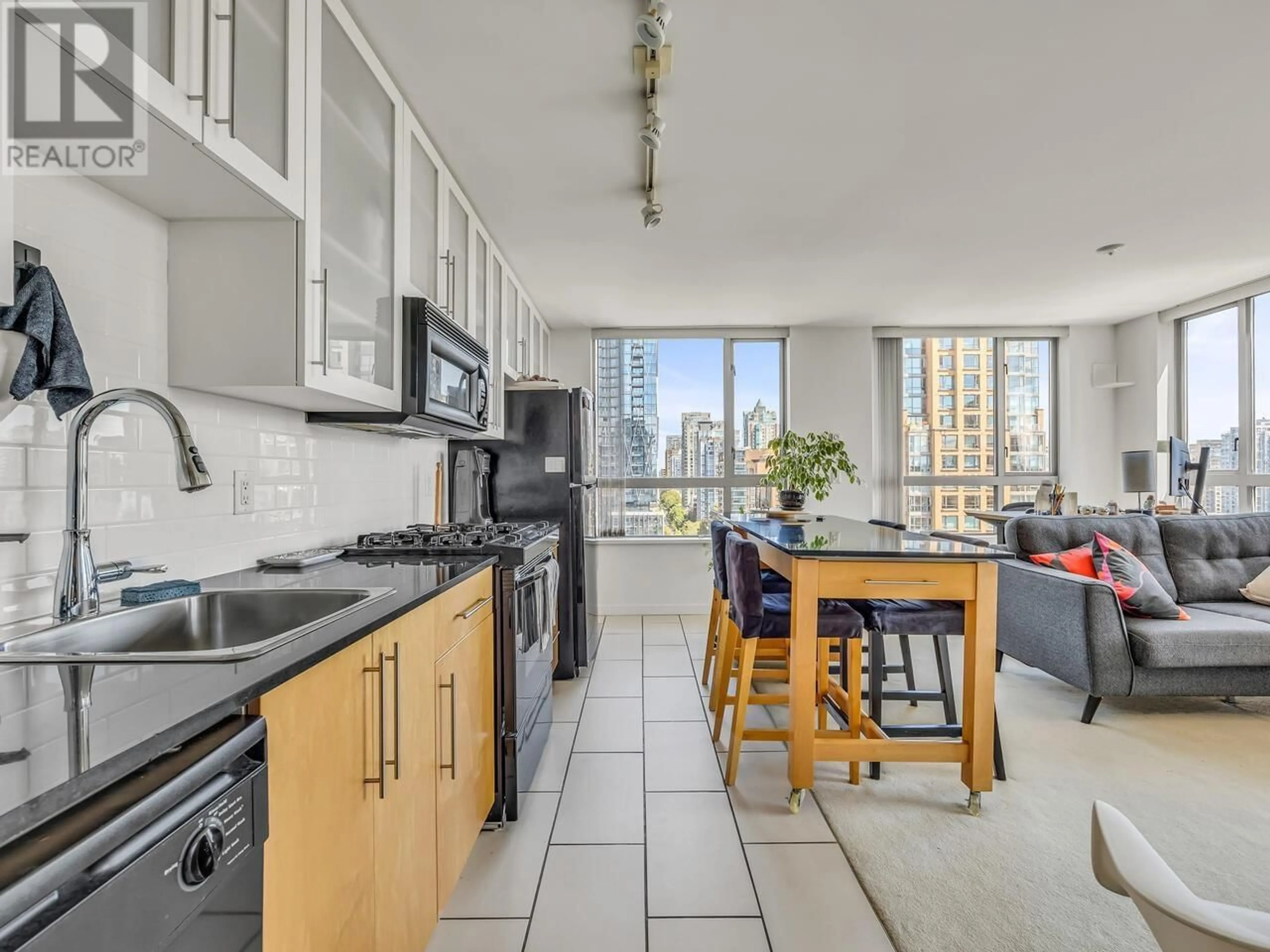Unknown for 1604 - 1225 RICHARDS STREET, Vancouver British Columbia V6B1E6