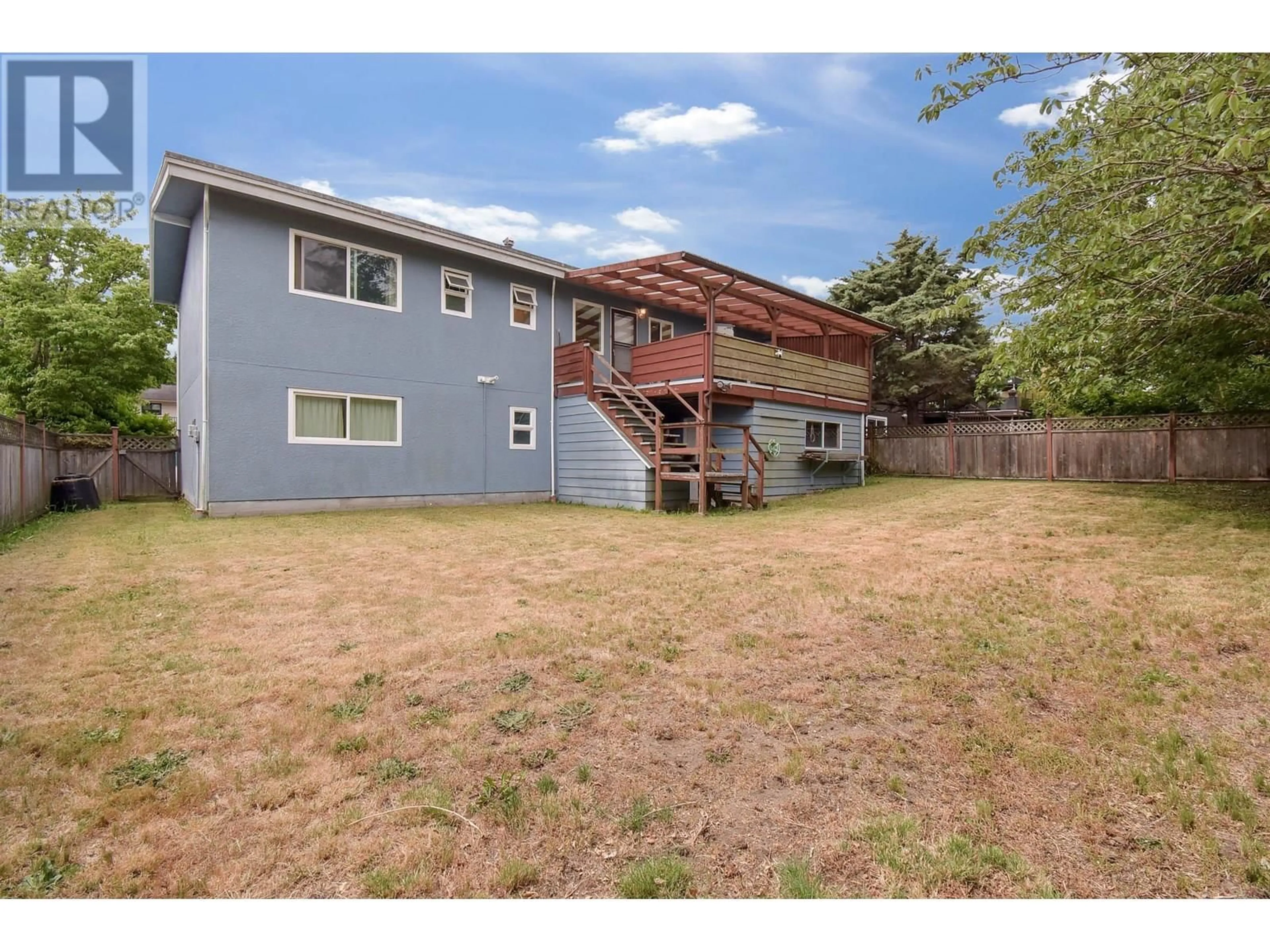 A pic from outside/outdoor area/front of a property/back of a property/a pic from drone, unknown for 5421 5B AVENUE, Delta British Columbia V4M1K6
