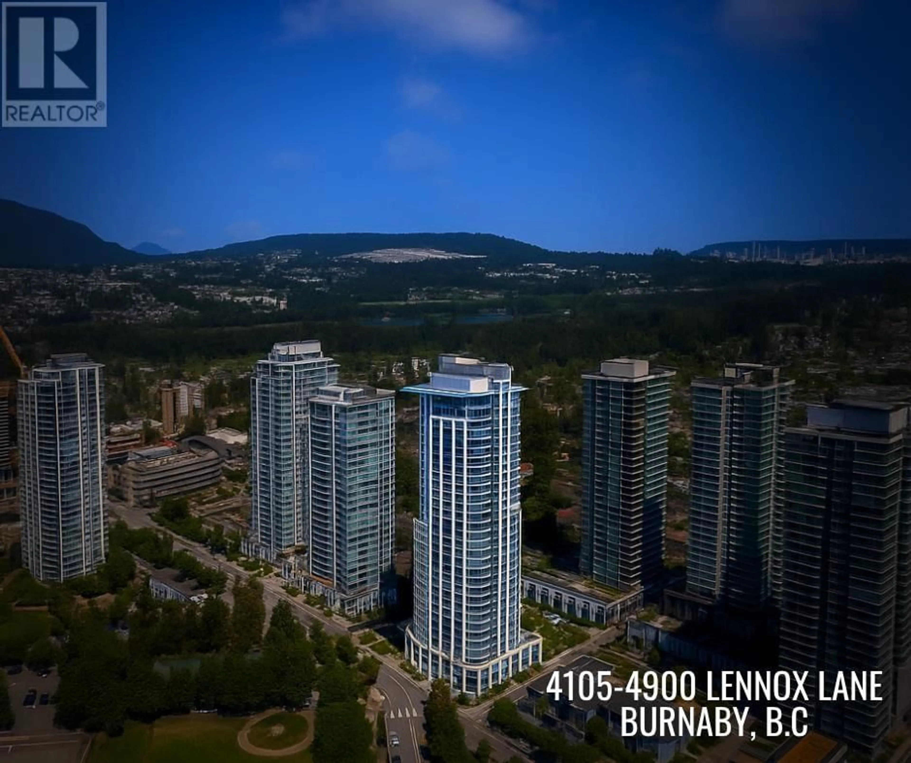 A pic from outside/outdoor area/front of a property/back of a property/a pic from drone, water/lake/river/ocean view for 4105 - 4900 LENNOX LANE, Burnaby British Columbia V5H0G9