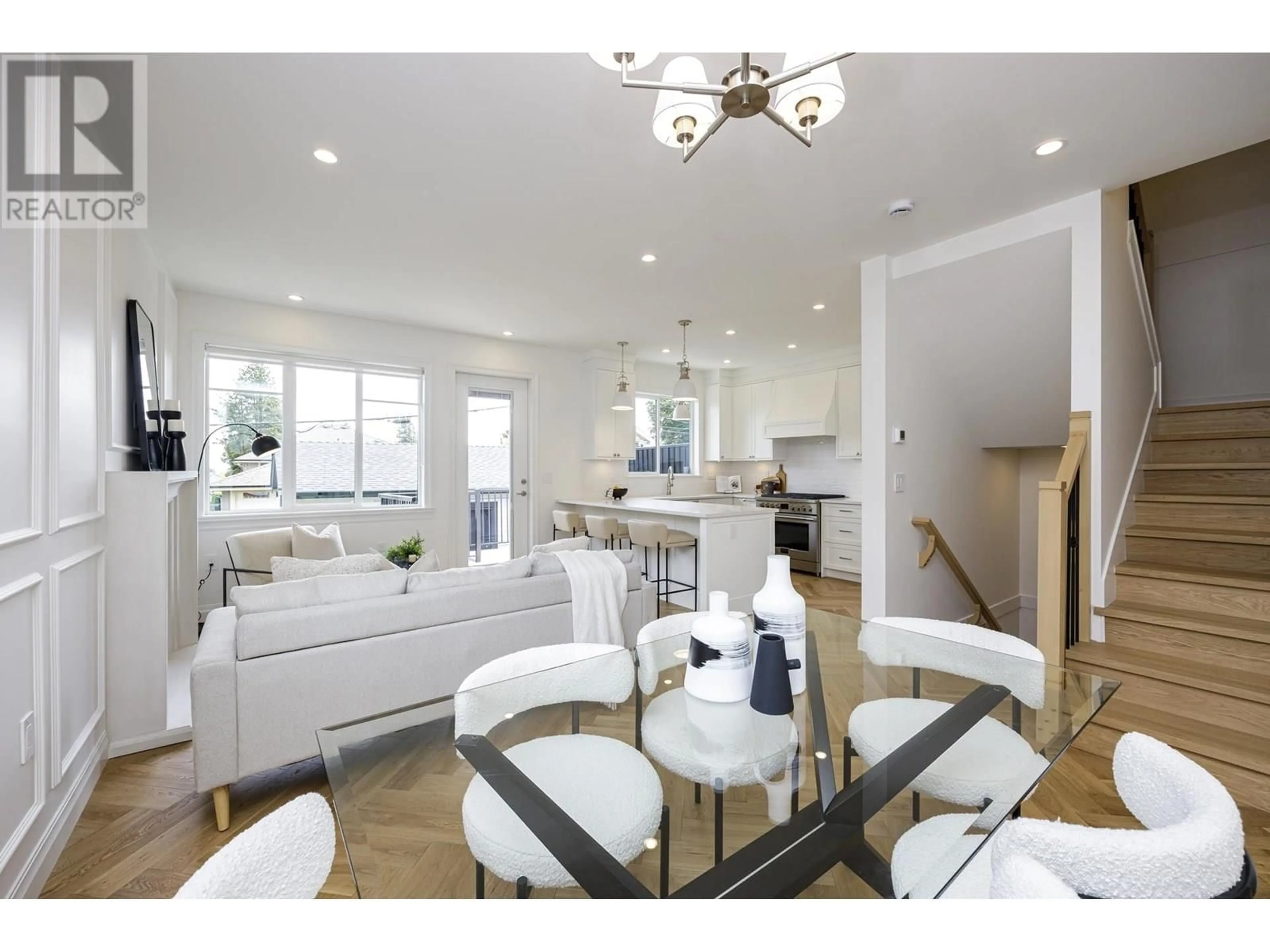 Open concept kitchen, unknown for 261 23RD STREET, North Vancouver British Columbia V7L3E4