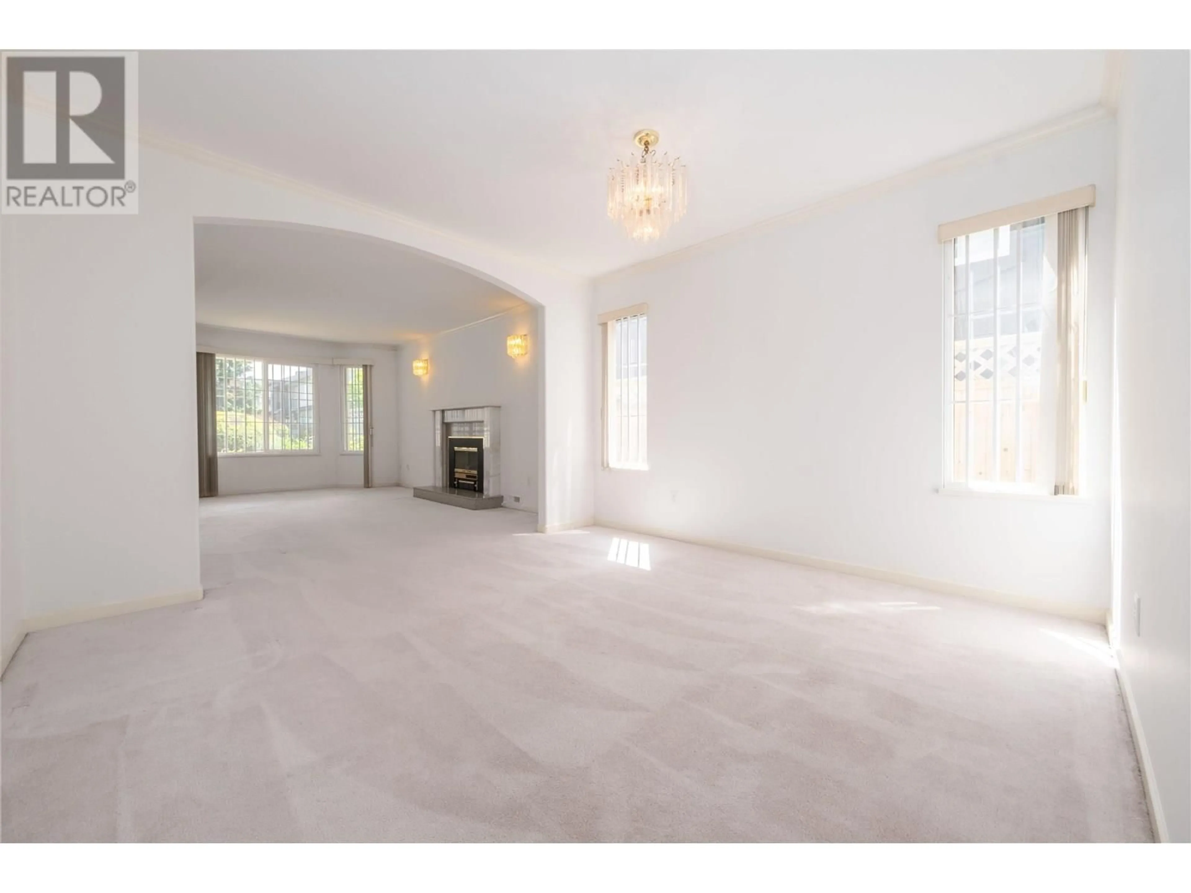 A pic of a room for 9900 PATTERSON ROAD, Richmond British Columbia V6X1R2
