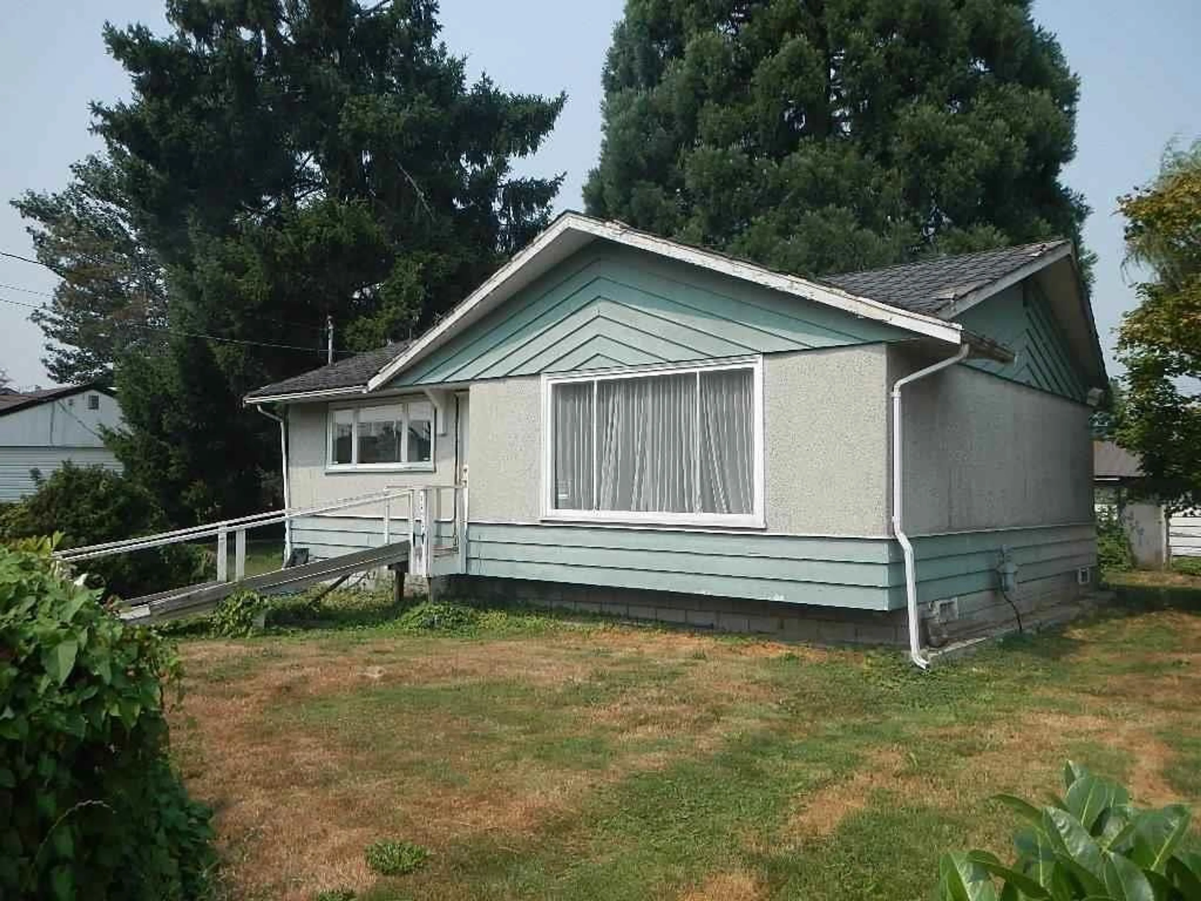 Unknown for 12725 113B, Surrey British Columbia V3V3N2