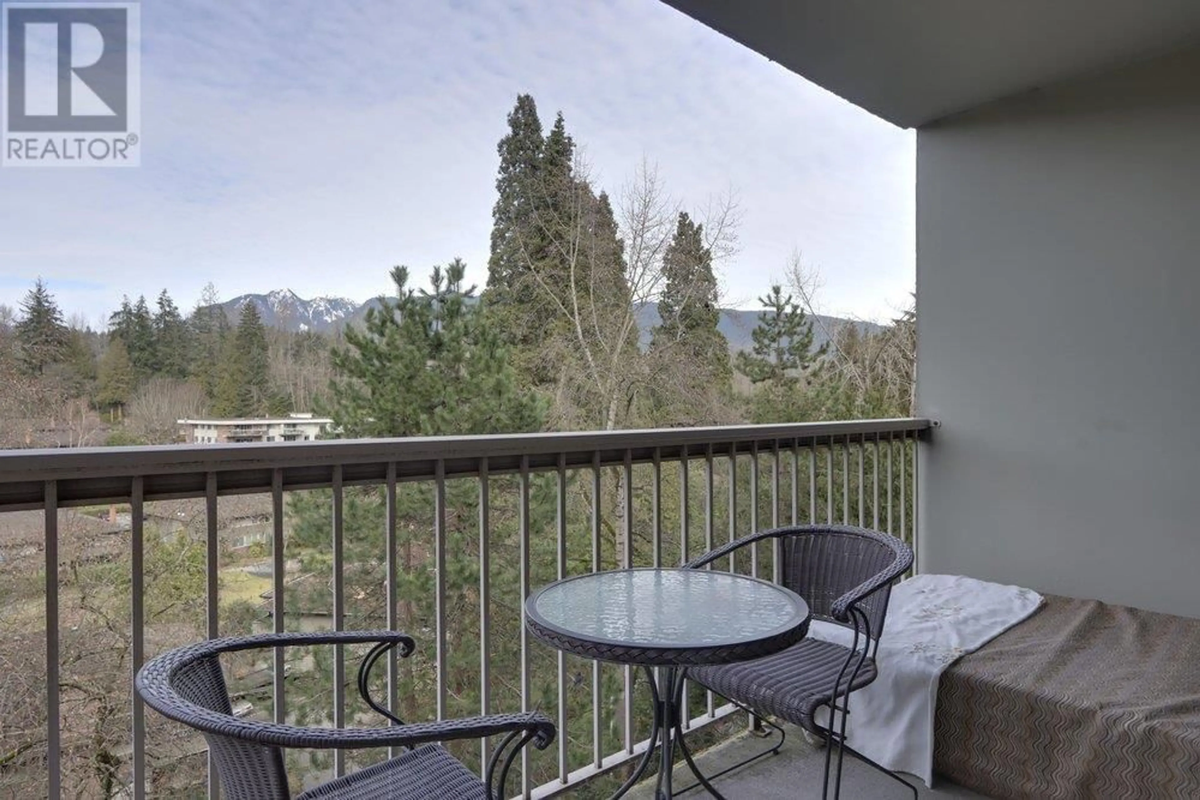 Balcony in the apartment, mountain view for 1119 - 2012 FULLERTON AVENUE, North Vancouver British Columbia V7P3E3