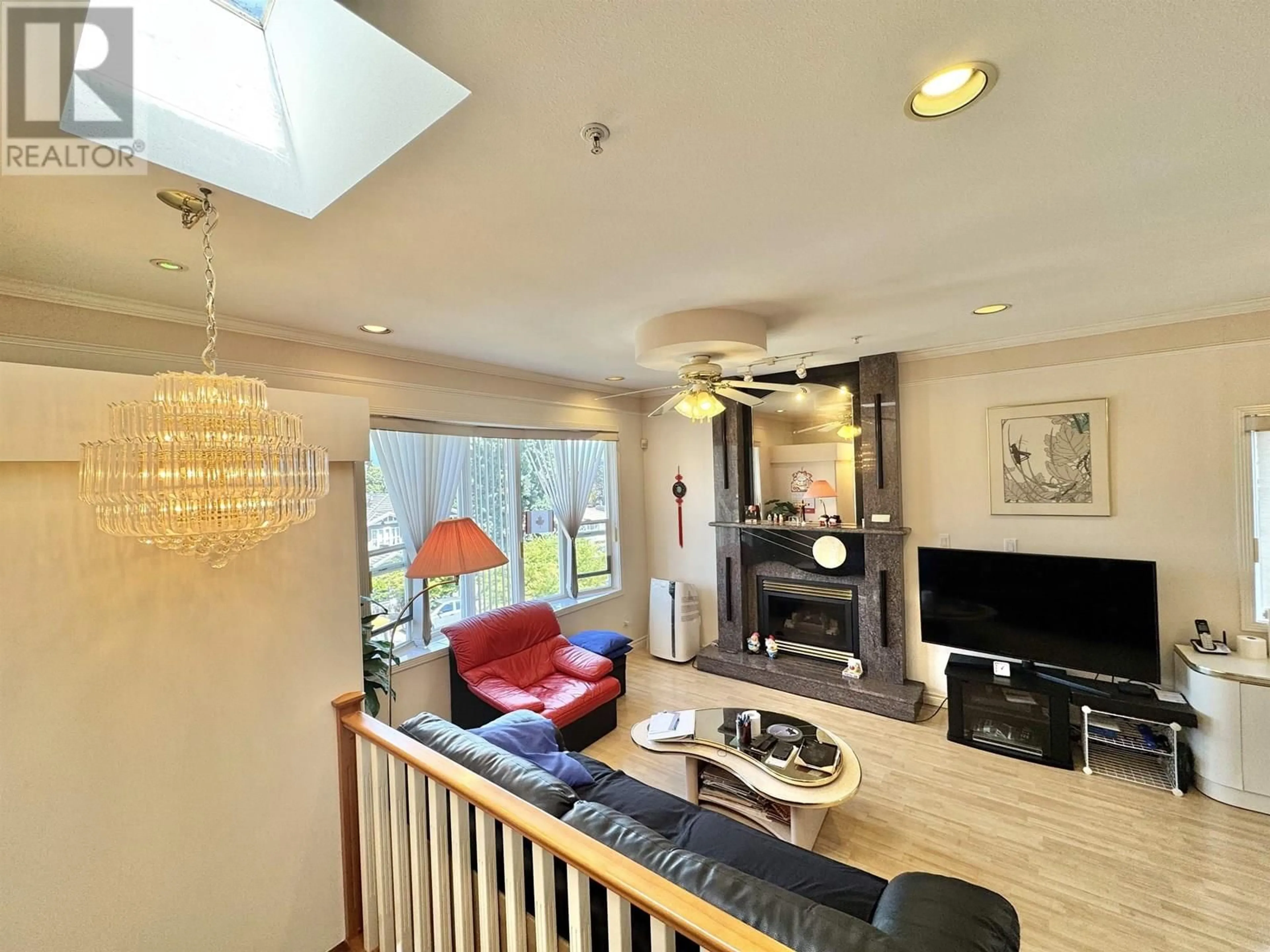 Unknown for 3632 28TH AVENUE, Vancouver British Columbia V5R1T7