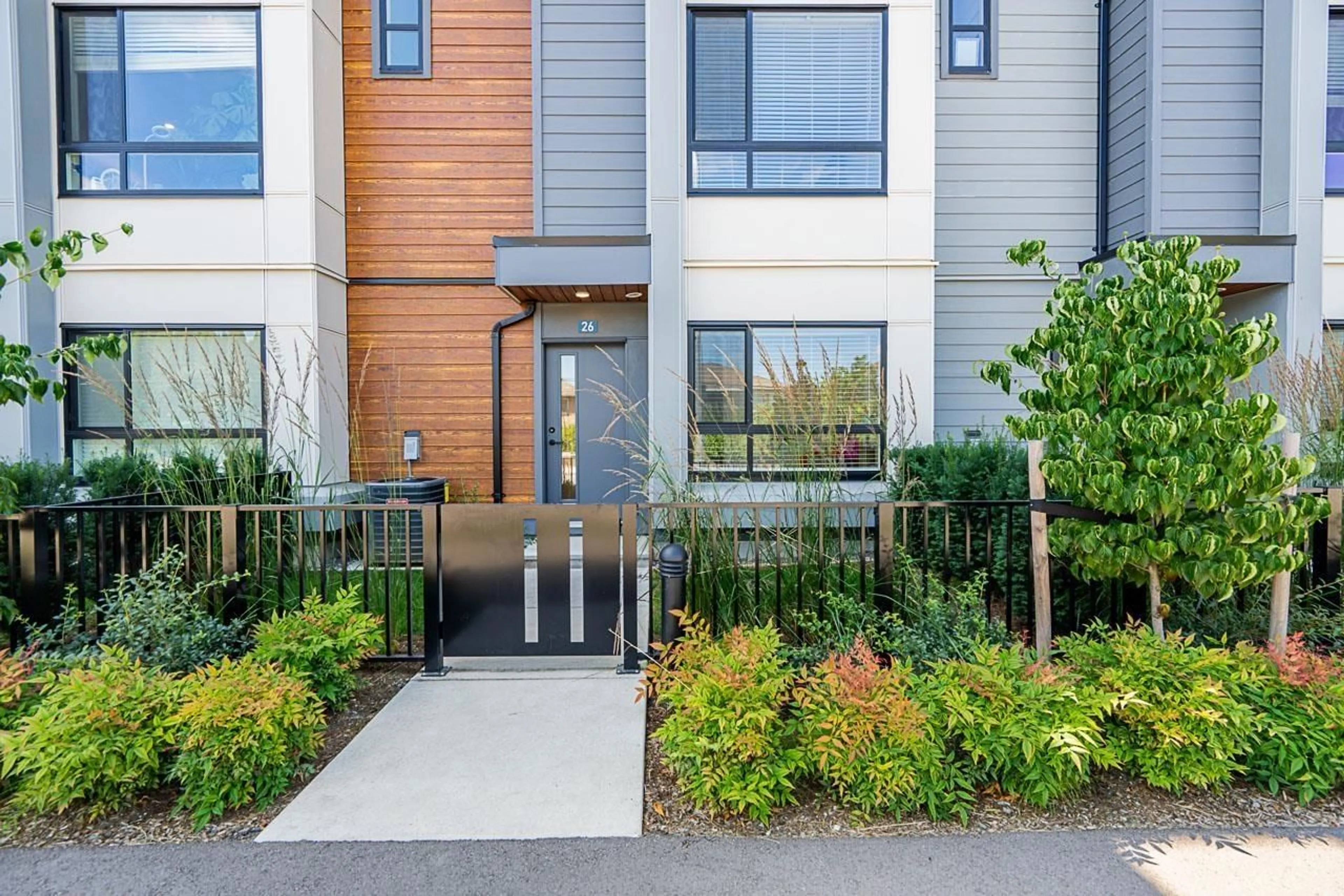 Unknown for 26 - 30530 CARDINAL, Abbotsford British Columbia V2T0L5