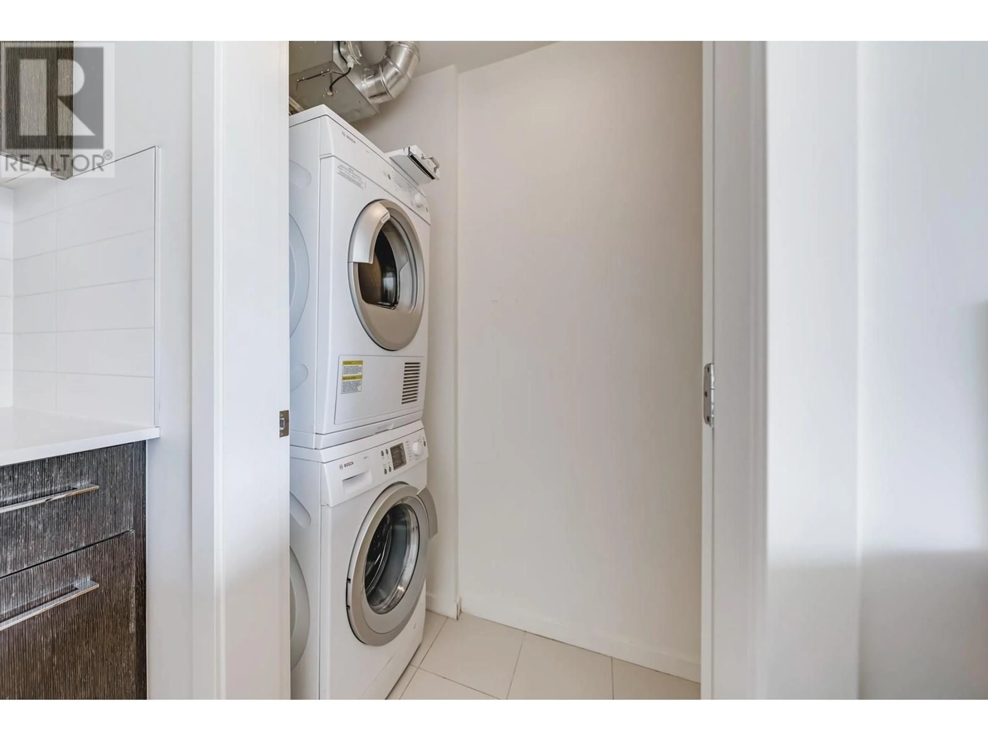 Laundry room for 1110 - 7888 ACKROYD ROAD, Richmond British Columbia V6X0M9