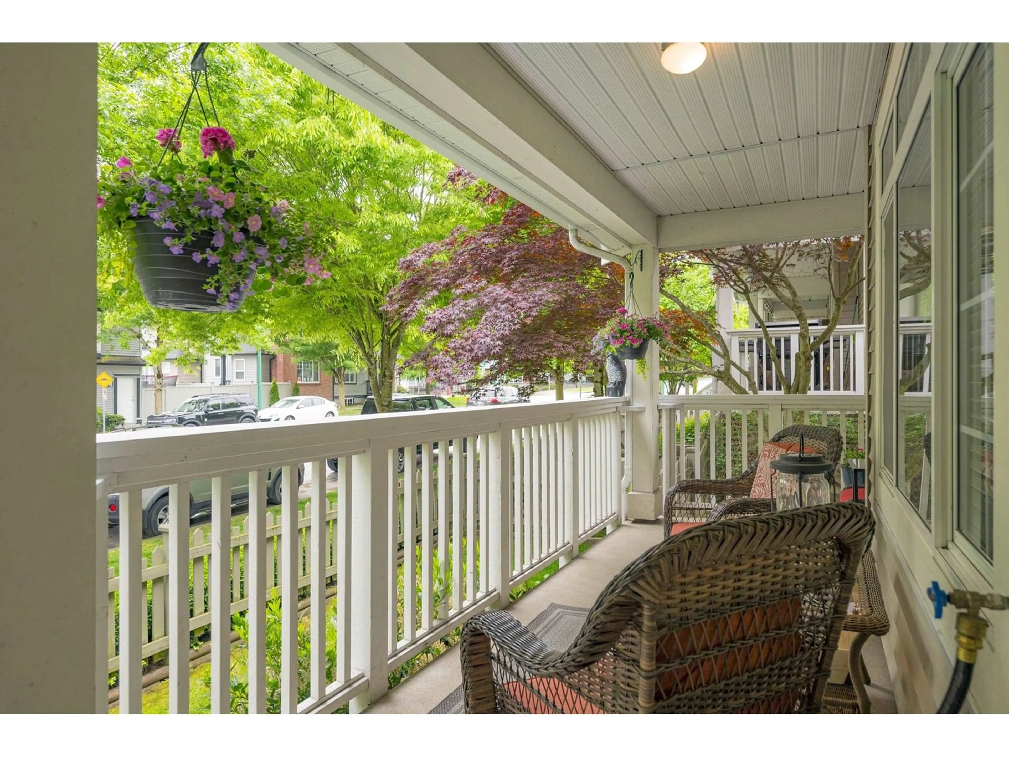 Patio, street for 62 - 6852 193, Surrey British Columbia V4N0C8