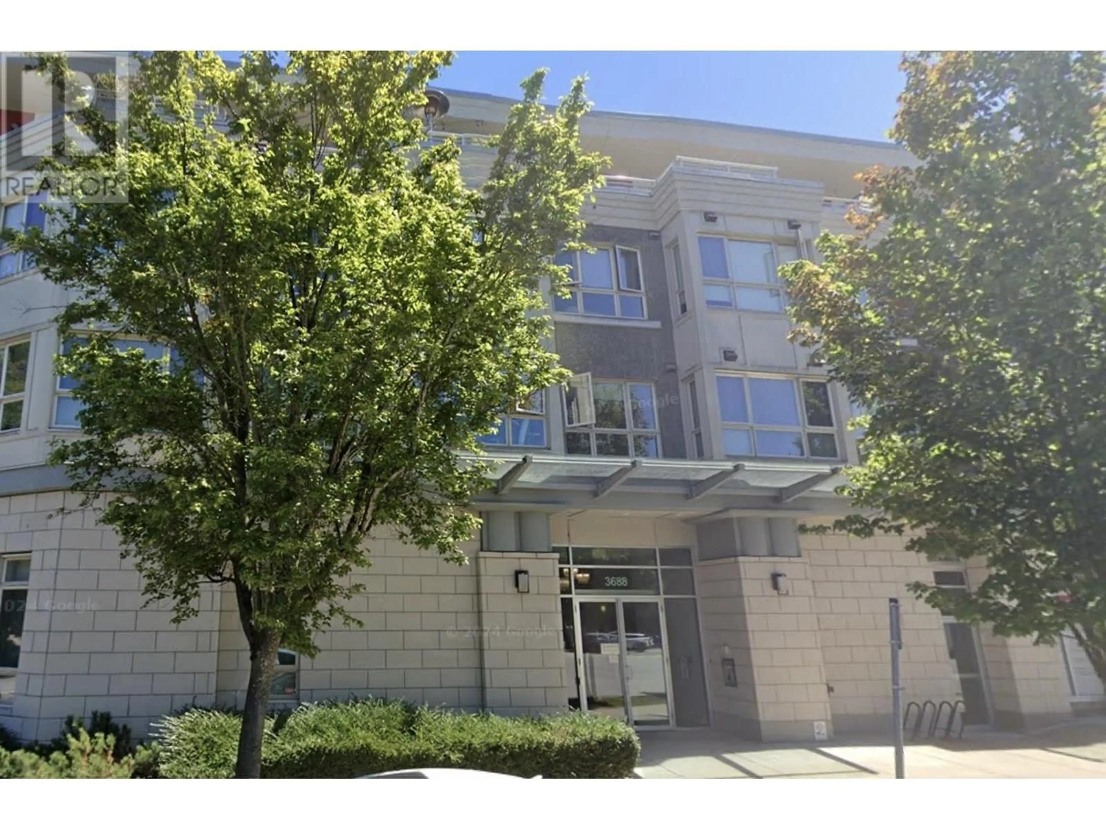 Indoor foyer for 308 - 3688 INVERNESS STREET, Vancouver British Columbia V5V0C5