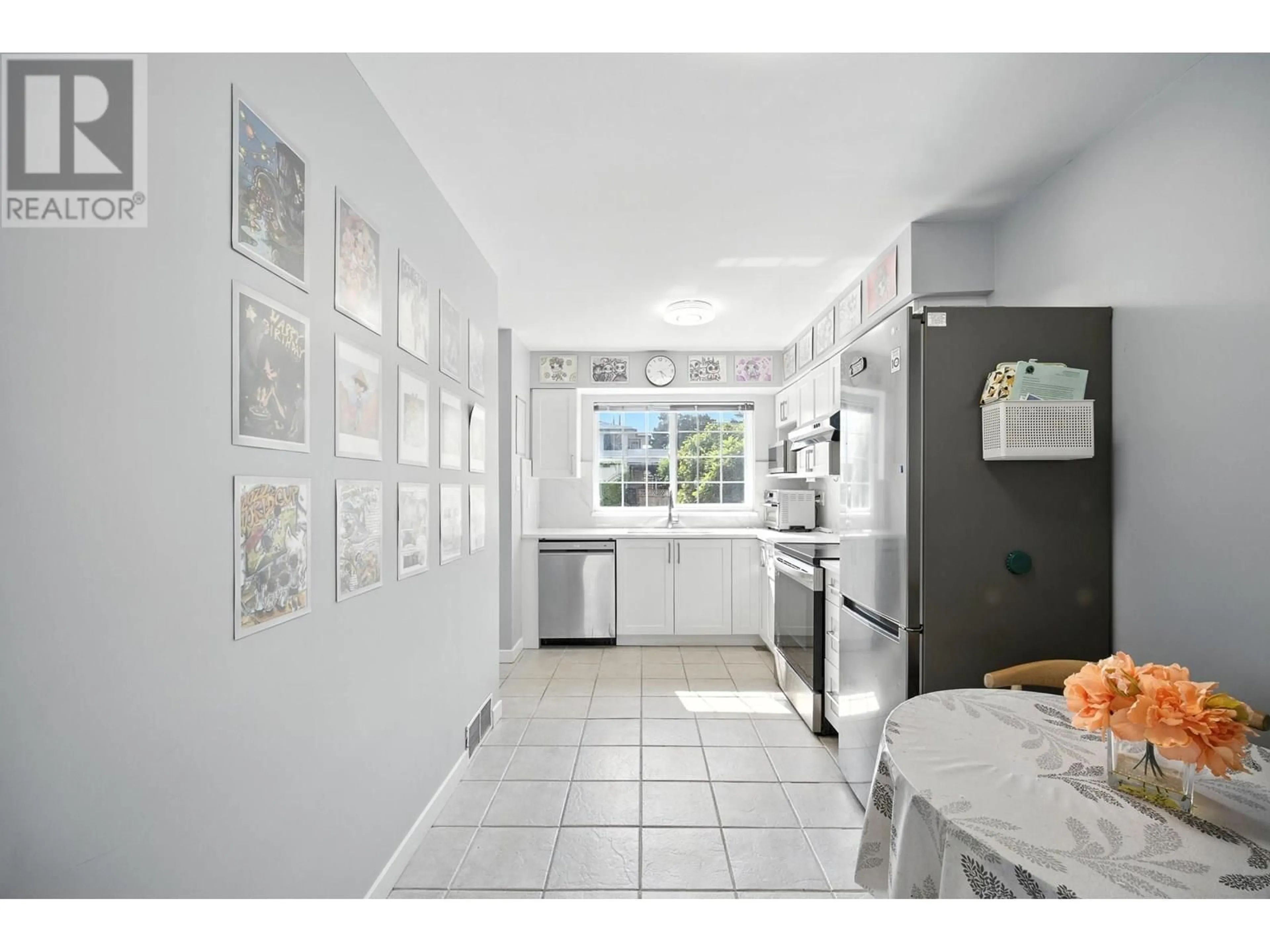 Unknown for 8540 ROSEBANK CRESCENT, Richmond British Columbia V7A2K6