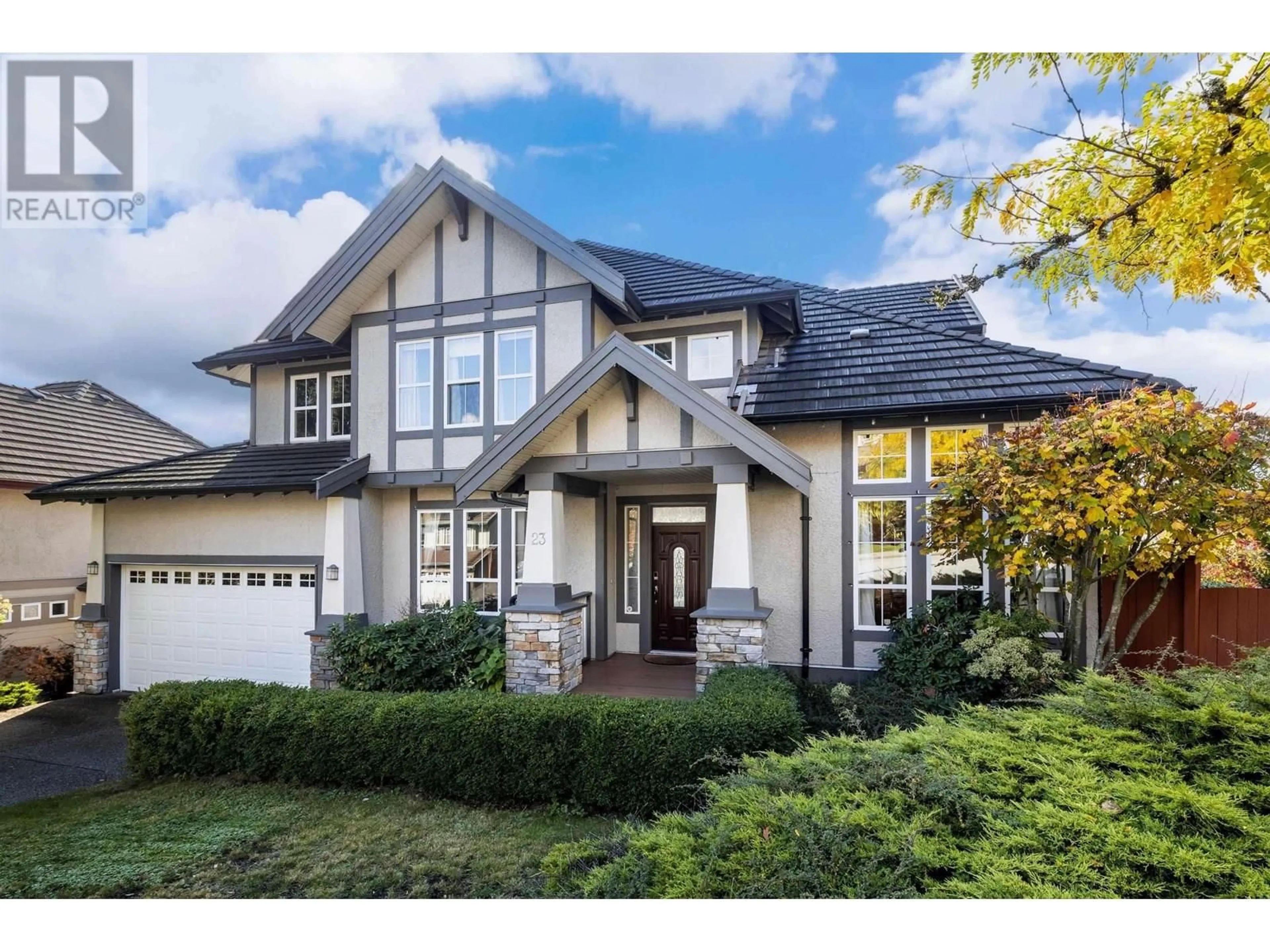 Home with vinyl exterior material, street for 23 FERNWAY DRIVE, Port Moody British Columbia V3H5H7