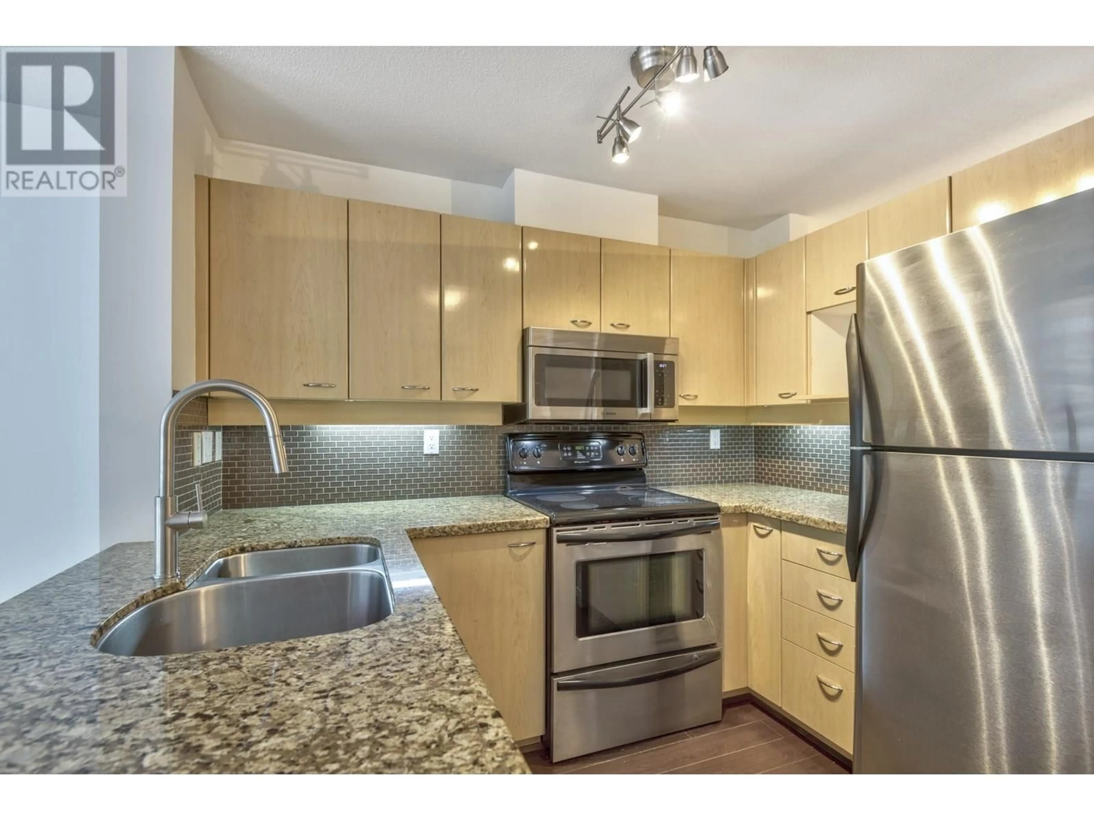Standard kitchen, unknown for 307 - 2288 MARSTRAND AVENUE, Vancouver British Columbia V6K4S9