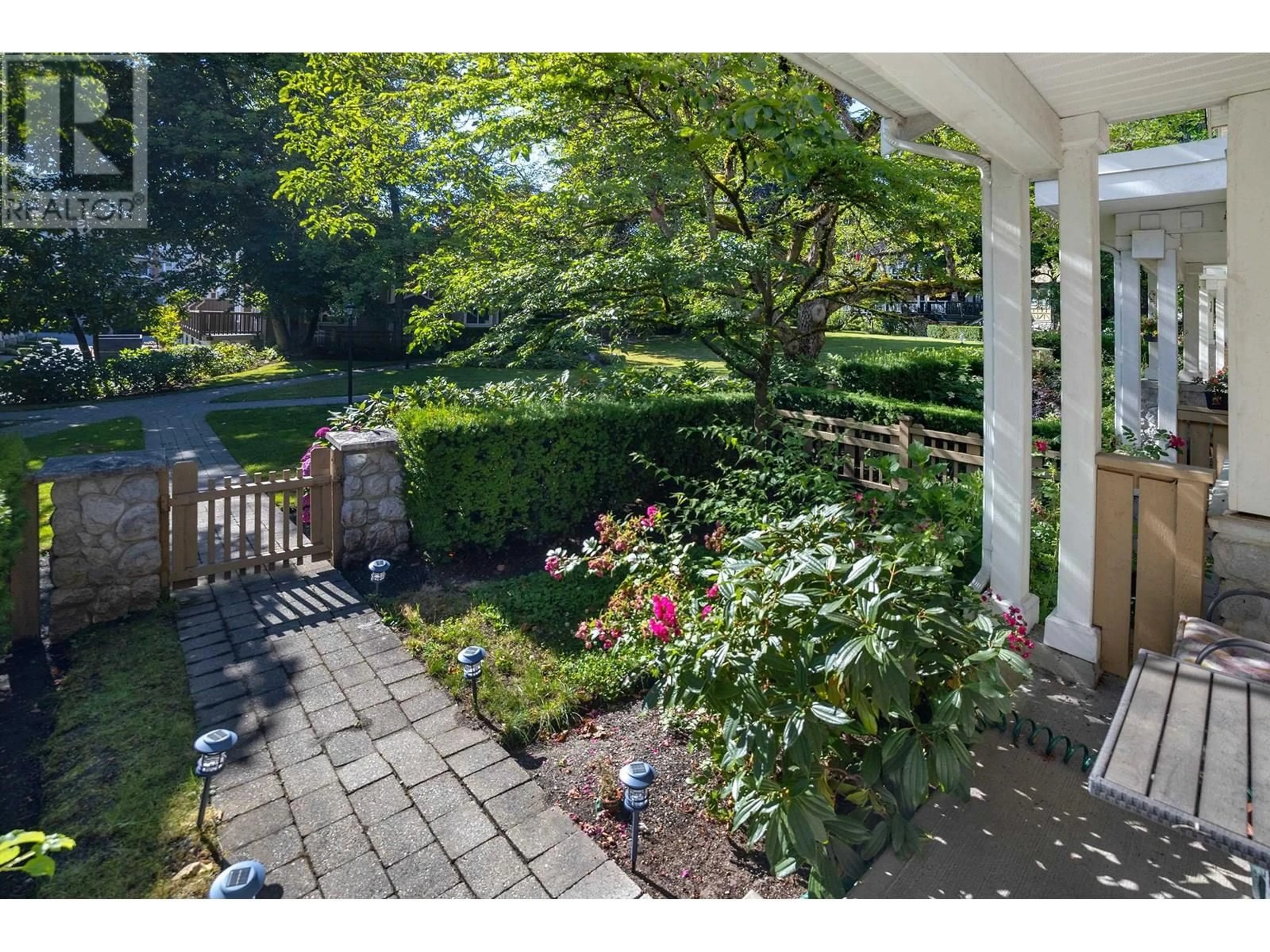 Patio, street for 883 59TH AVENUE, Vancouver British Columbia V6P1X8