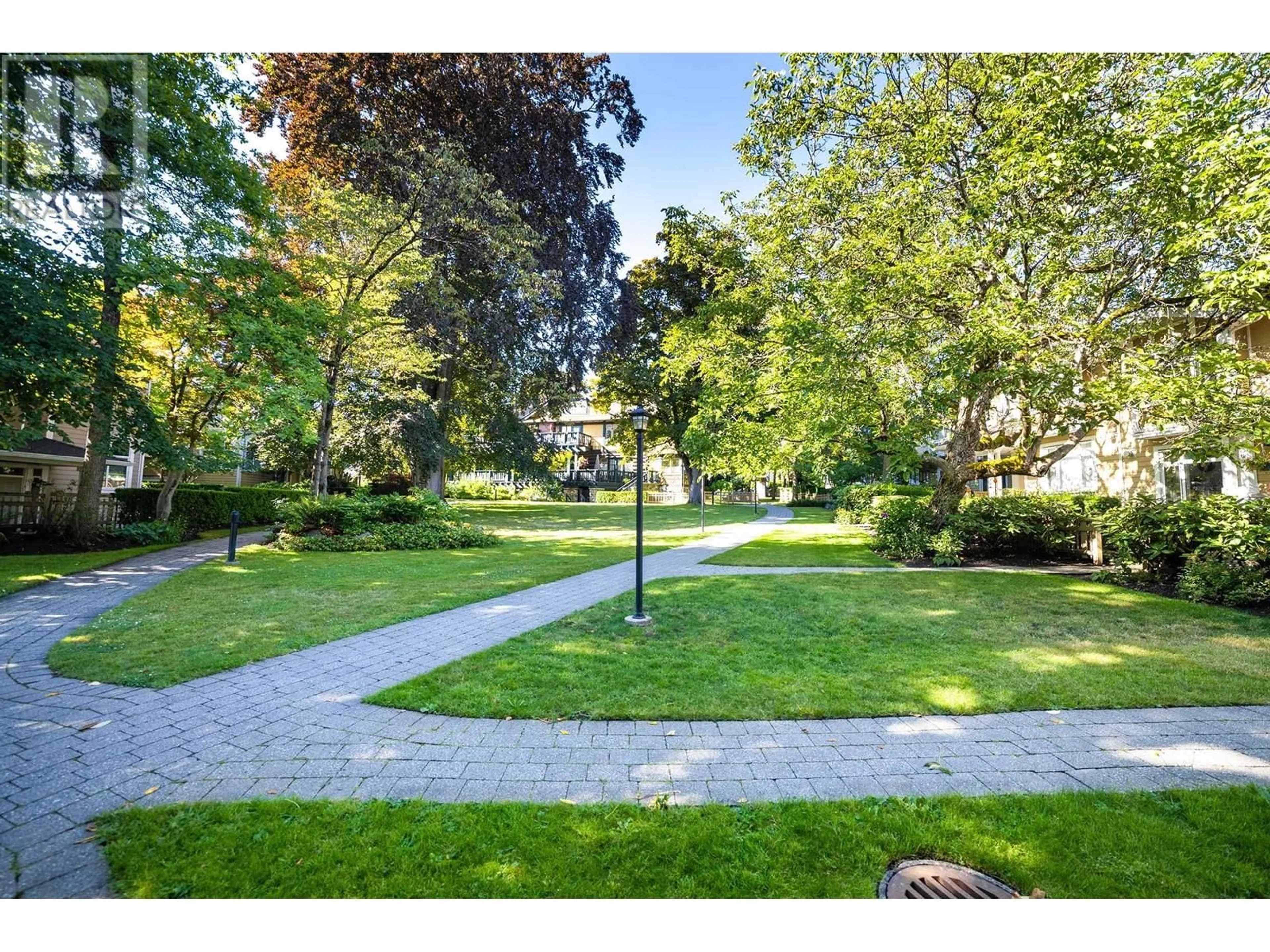 Patio, street for 883 59TH AVENUE, Vancouver British Columbia V6P1X8
