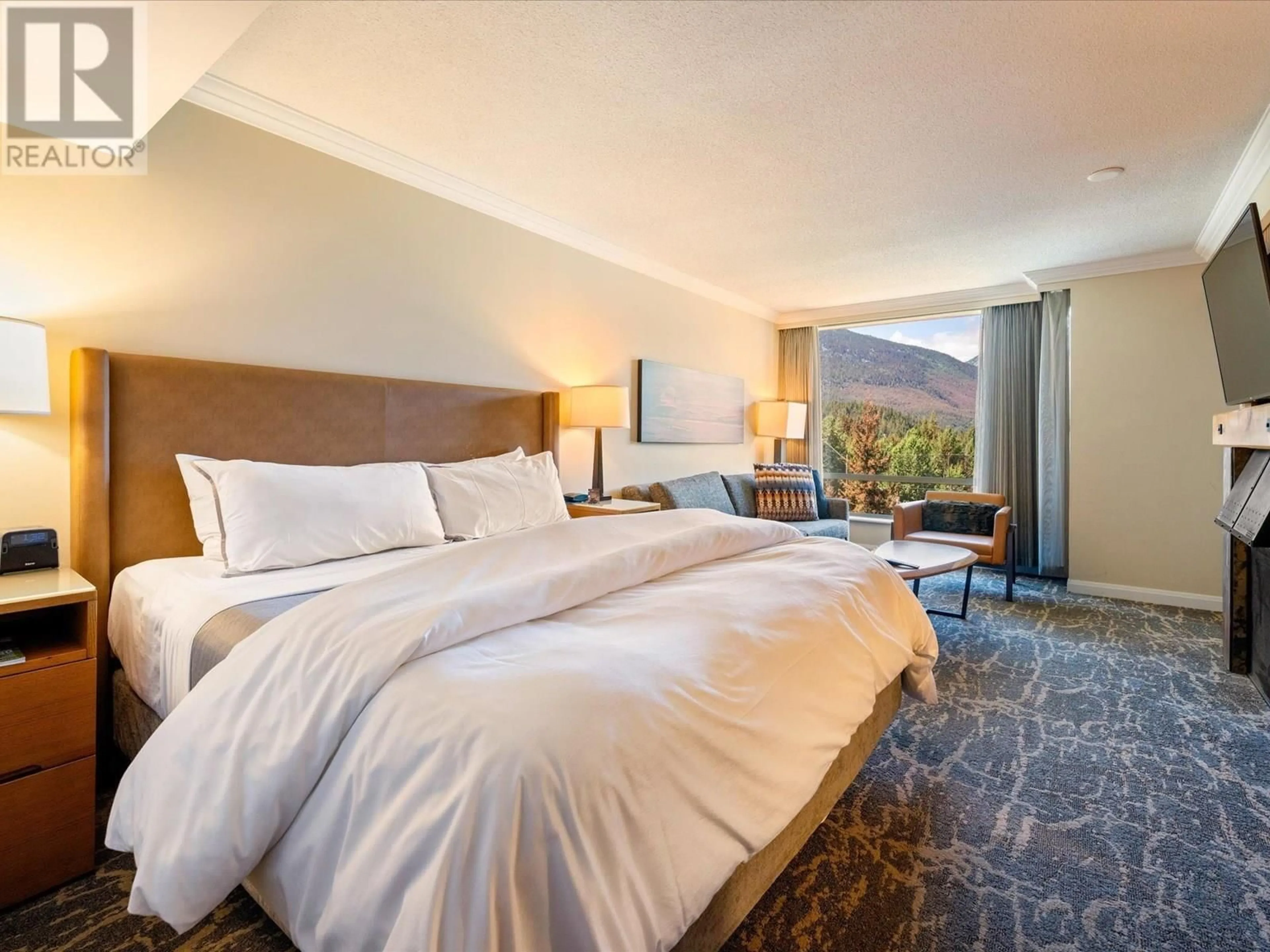 A pic of a room for 762 - 4090 WHISTLER WAY, Whistler British Columbia V8E1J3