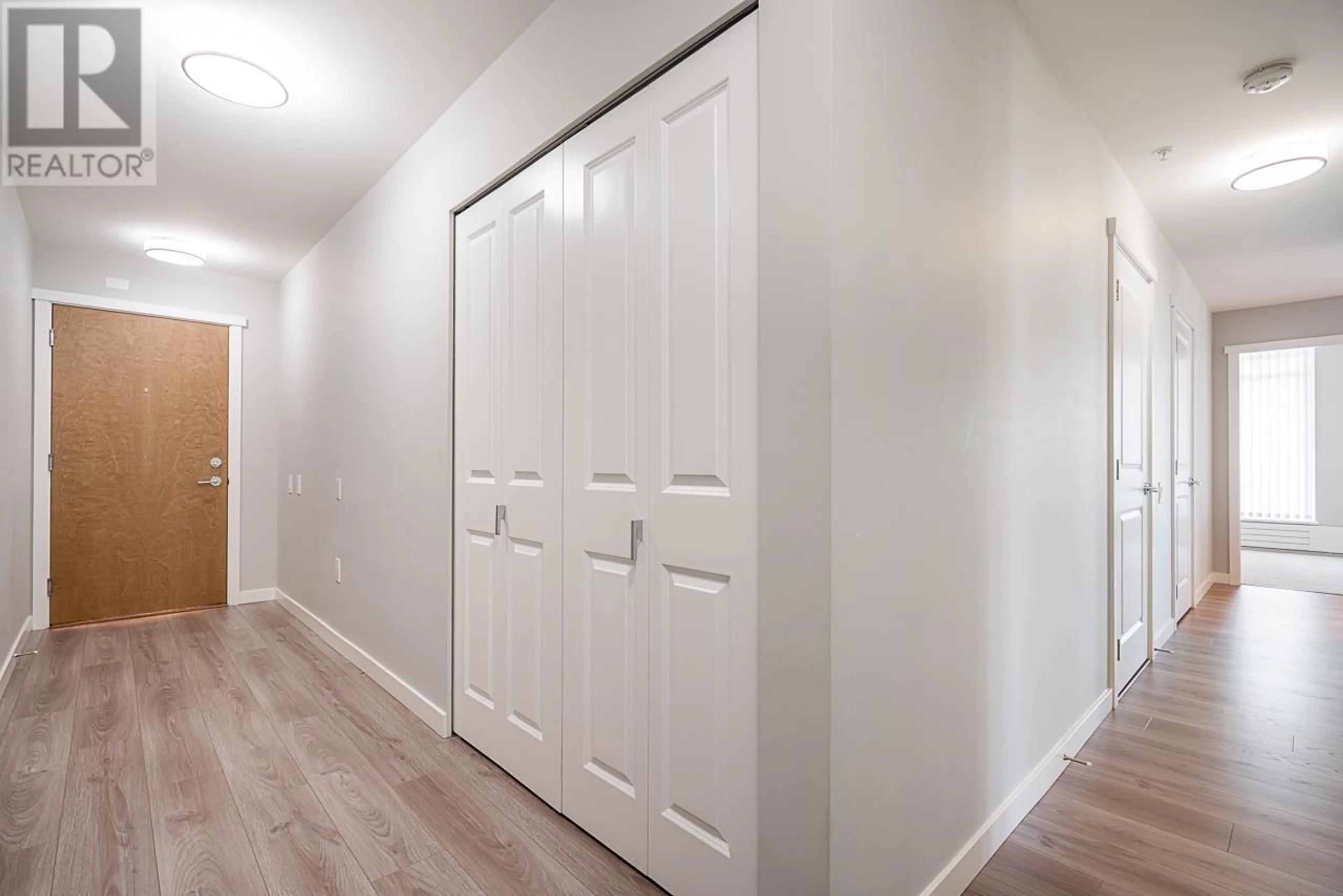 Unknown for 207 - 3198 RIVERWALK AVENUE, Vancouver British Columbia V5S4N4