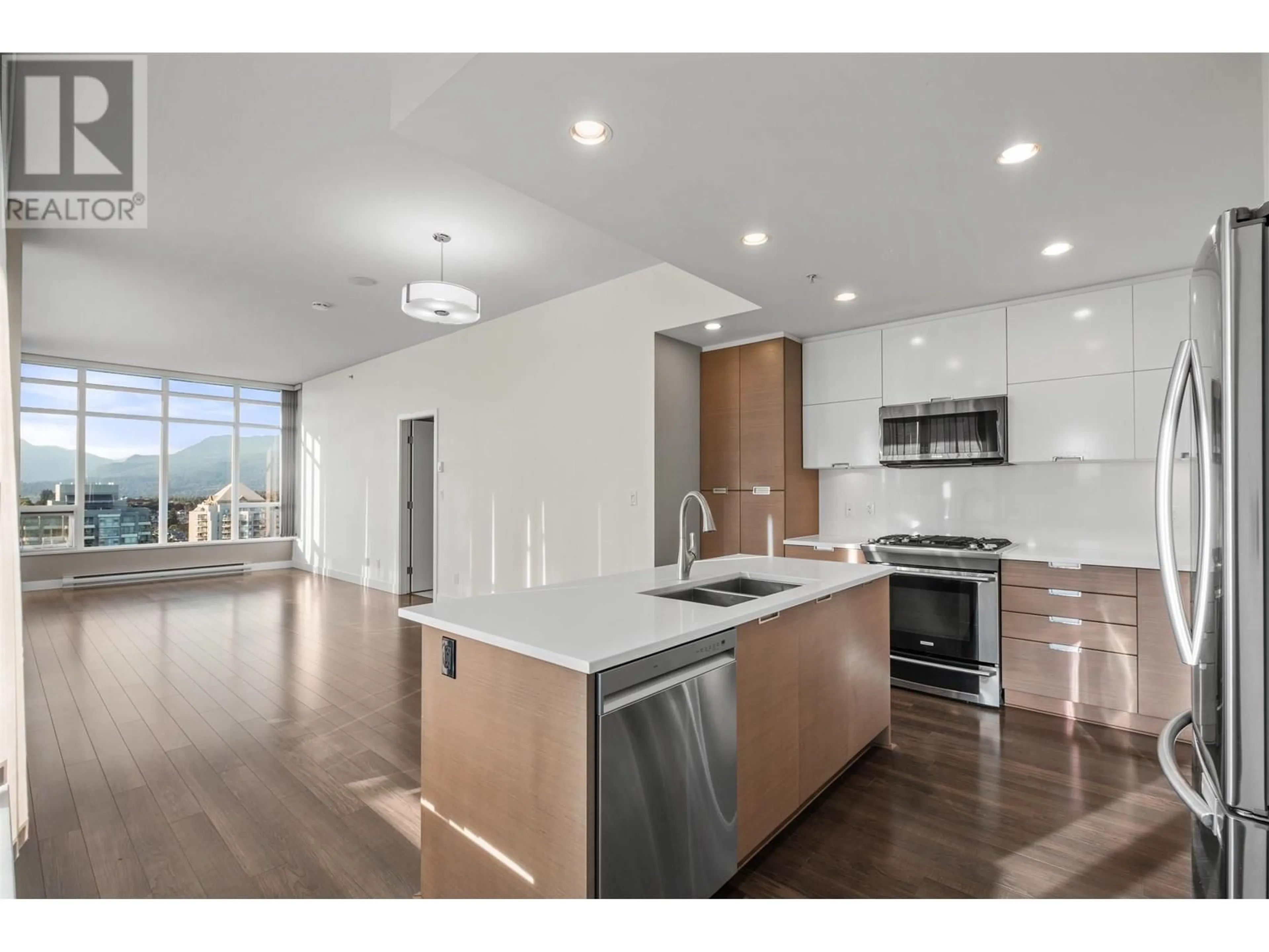 Open concept kitchen, unknown for 3104 - 2077 ROSSER AVENUE, Burnaby British Columbia V5C0G6