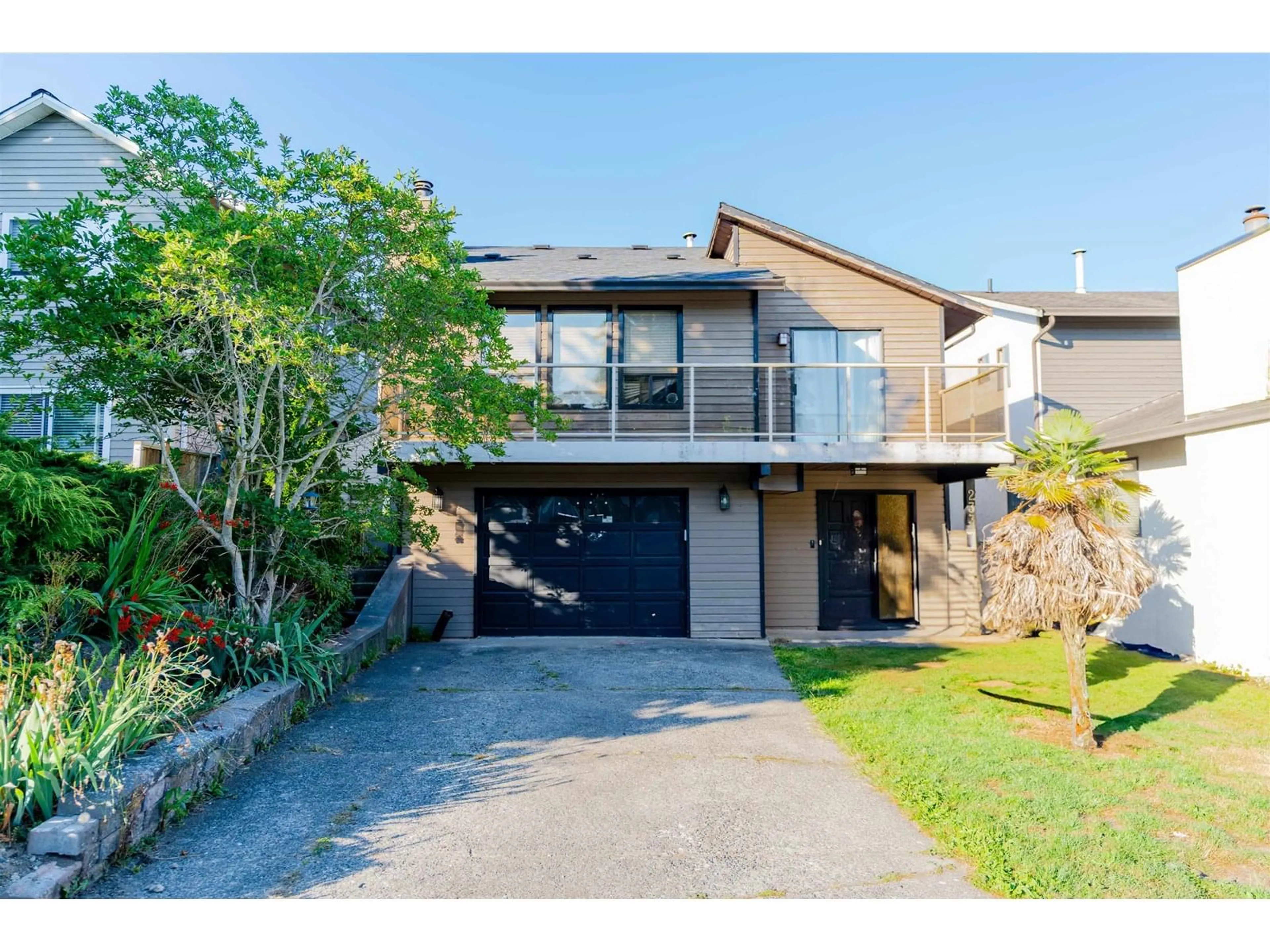 Unknown for 2337 WAKEFIELD, Langley British Columbia V3V1V5
