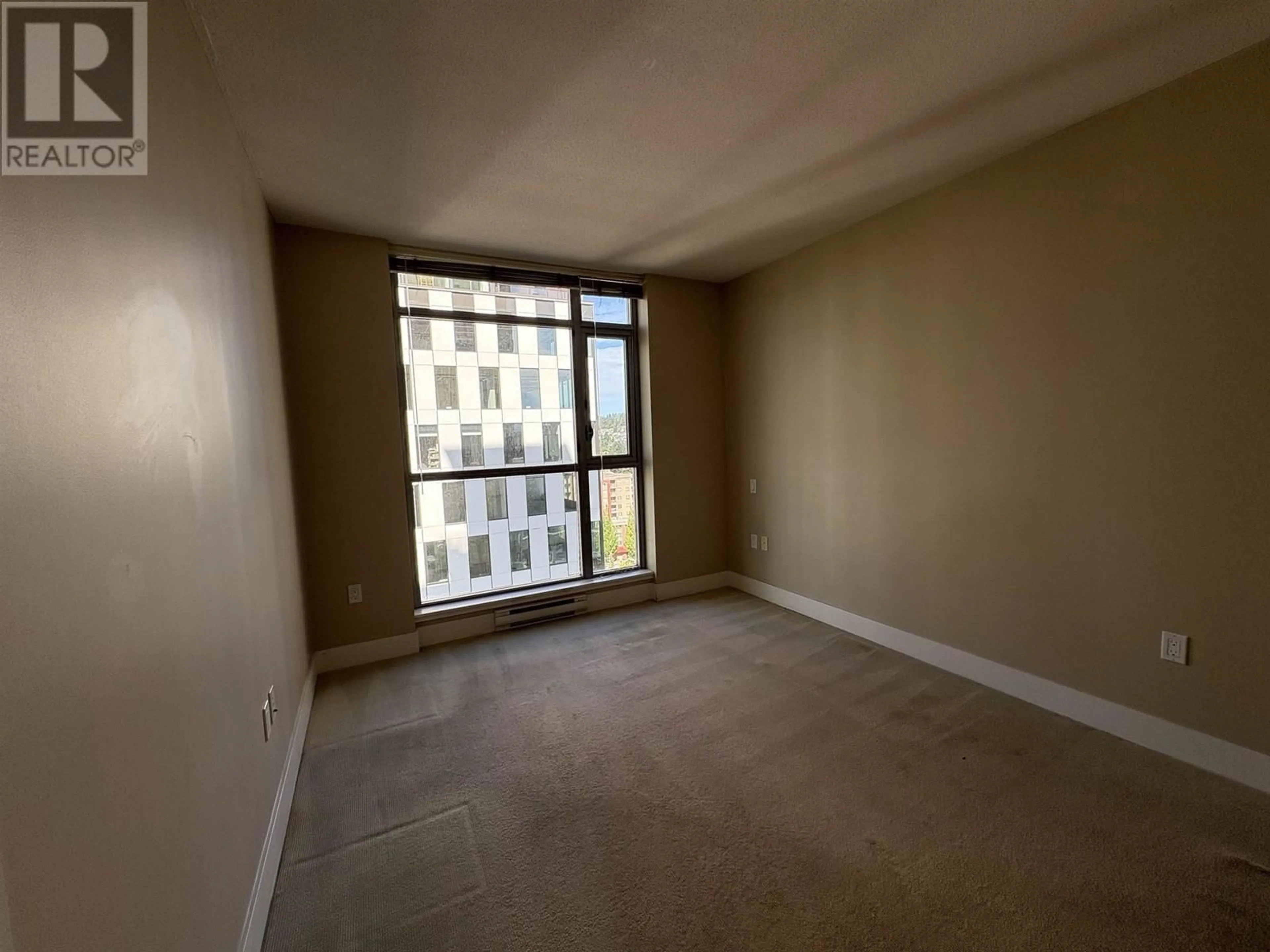 A pic of a room for 1709 - 3008 GLEN DRIVE, Coquitlam British Columbia V3B0J5