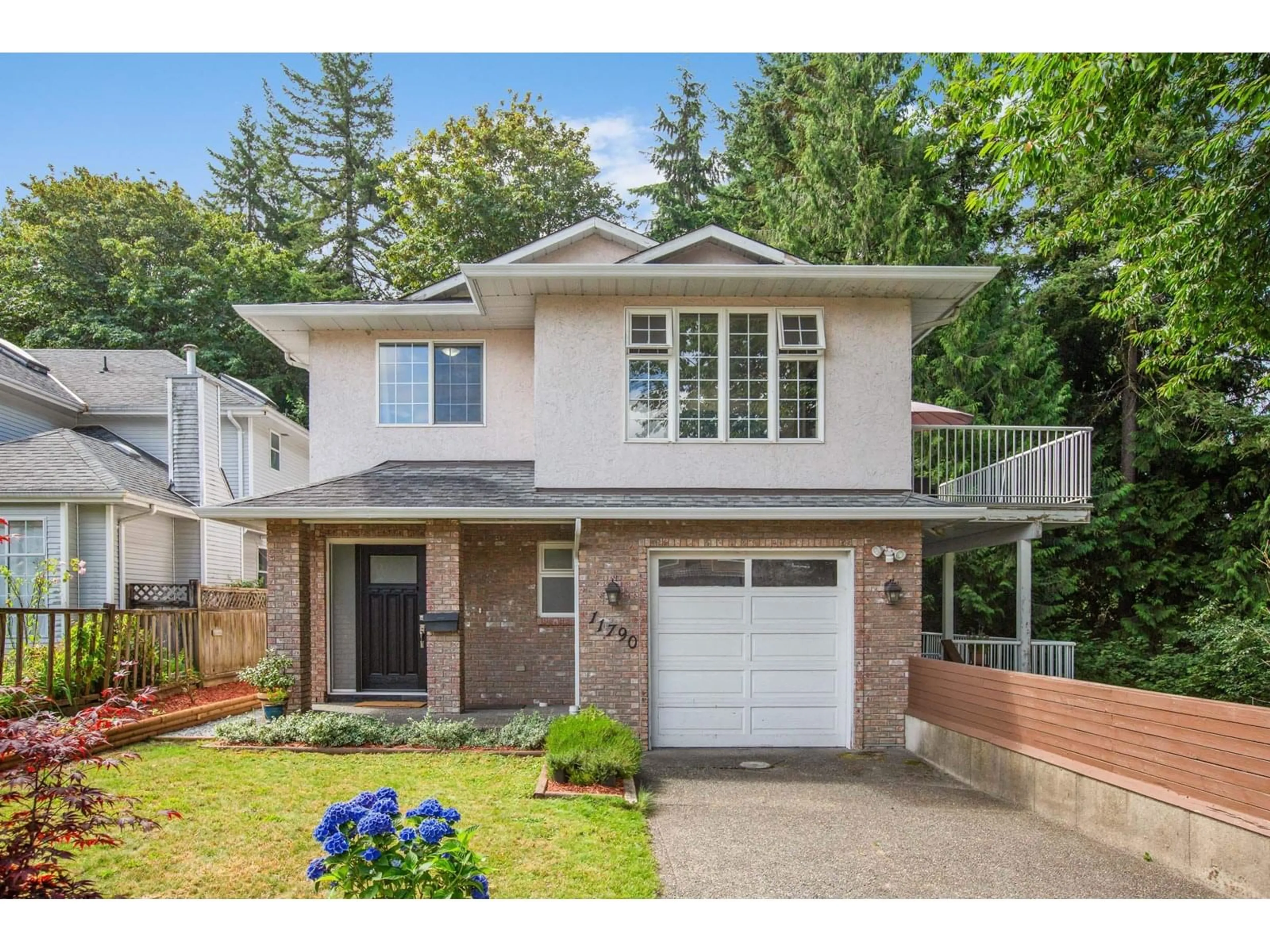 Home with brick exterior material, street for 11790 98, Surrey British Columbia V3V2J4