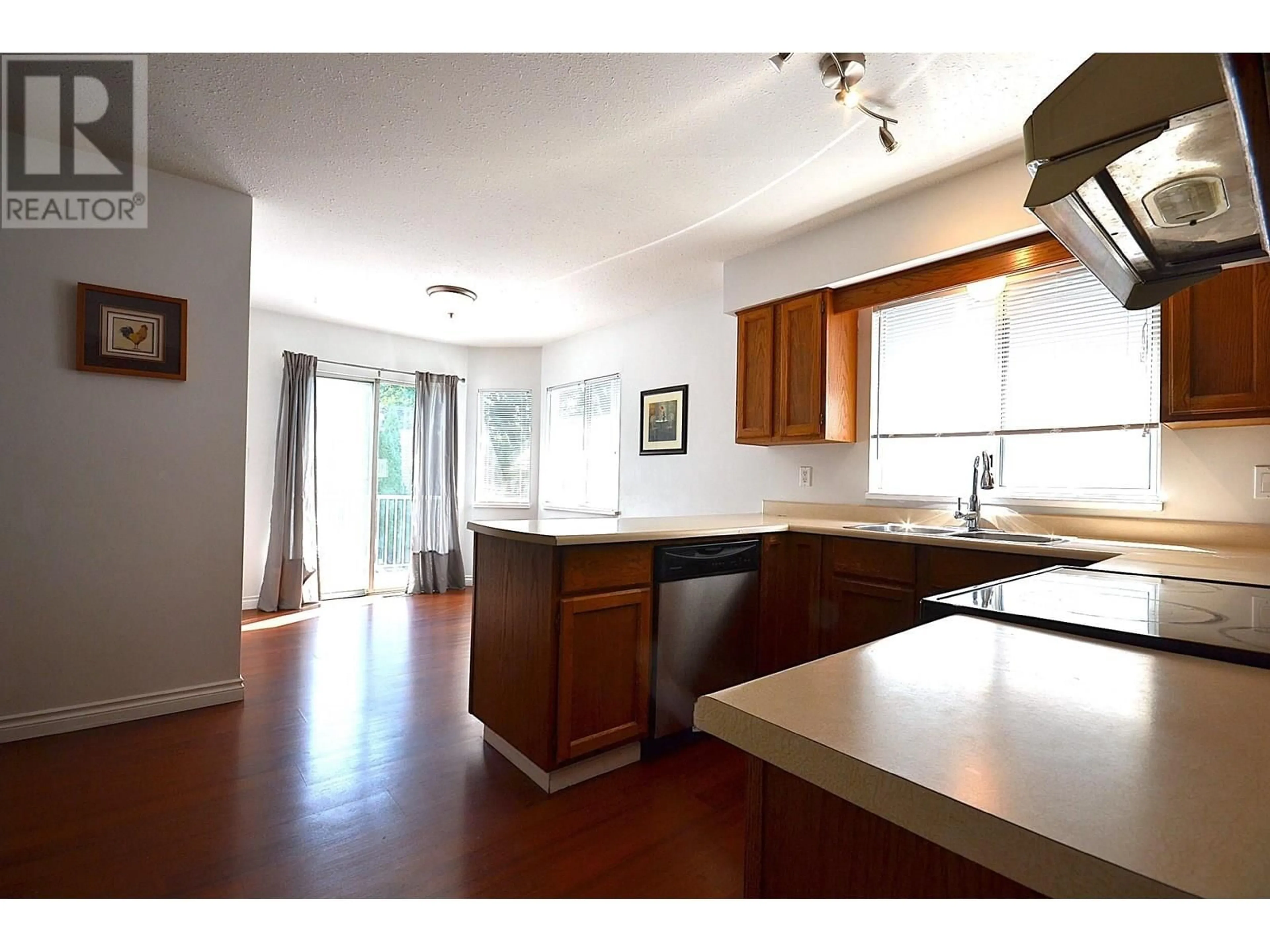Open concept kitchen, wood/laminate floor for 1166 DURANT DRIVE, Coquitlam British Columbia V3B6T3