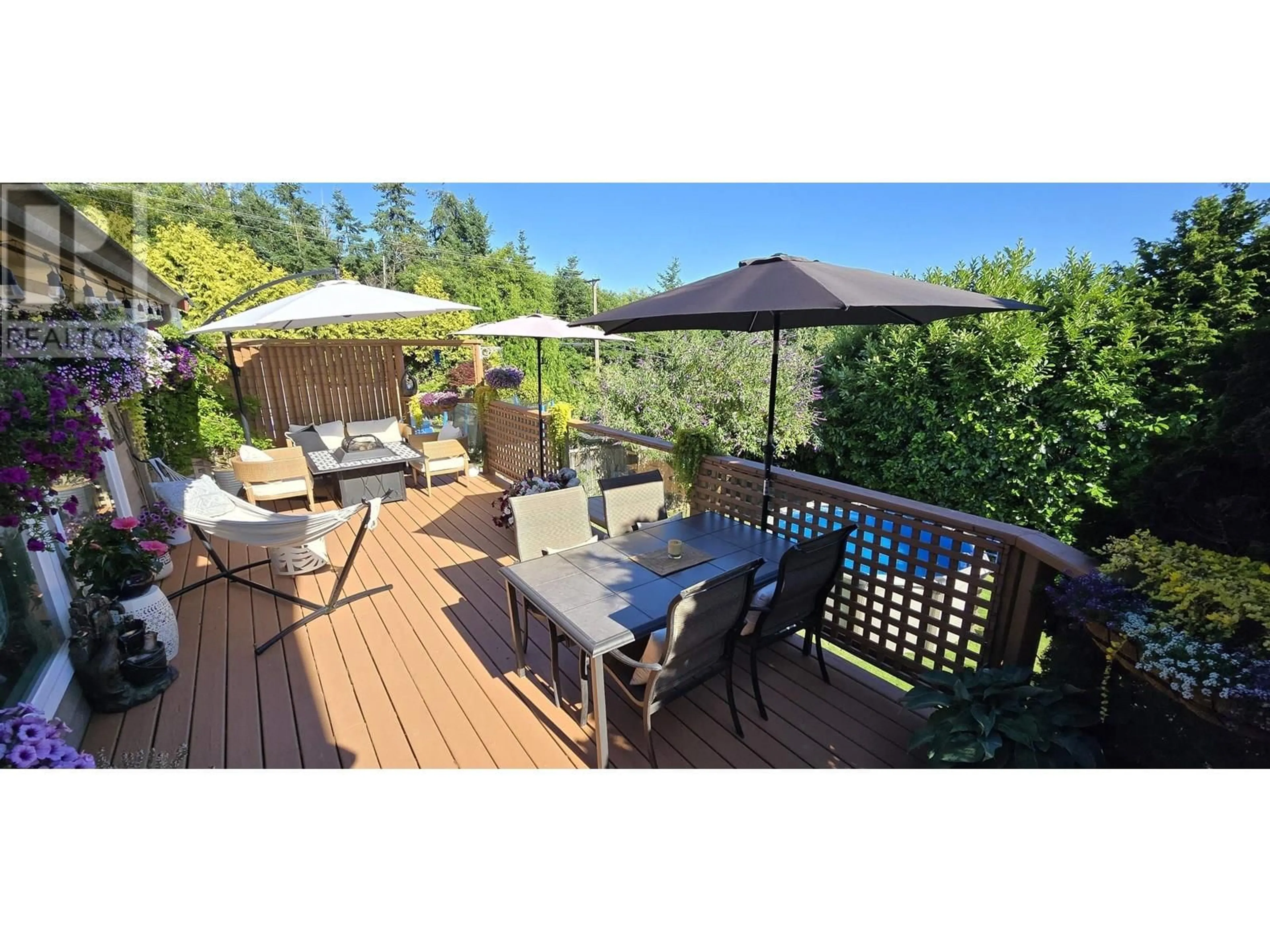 Patio, unknown for 4357 MARBLE ROAD, Sechelt British Columbia V7Z0B1