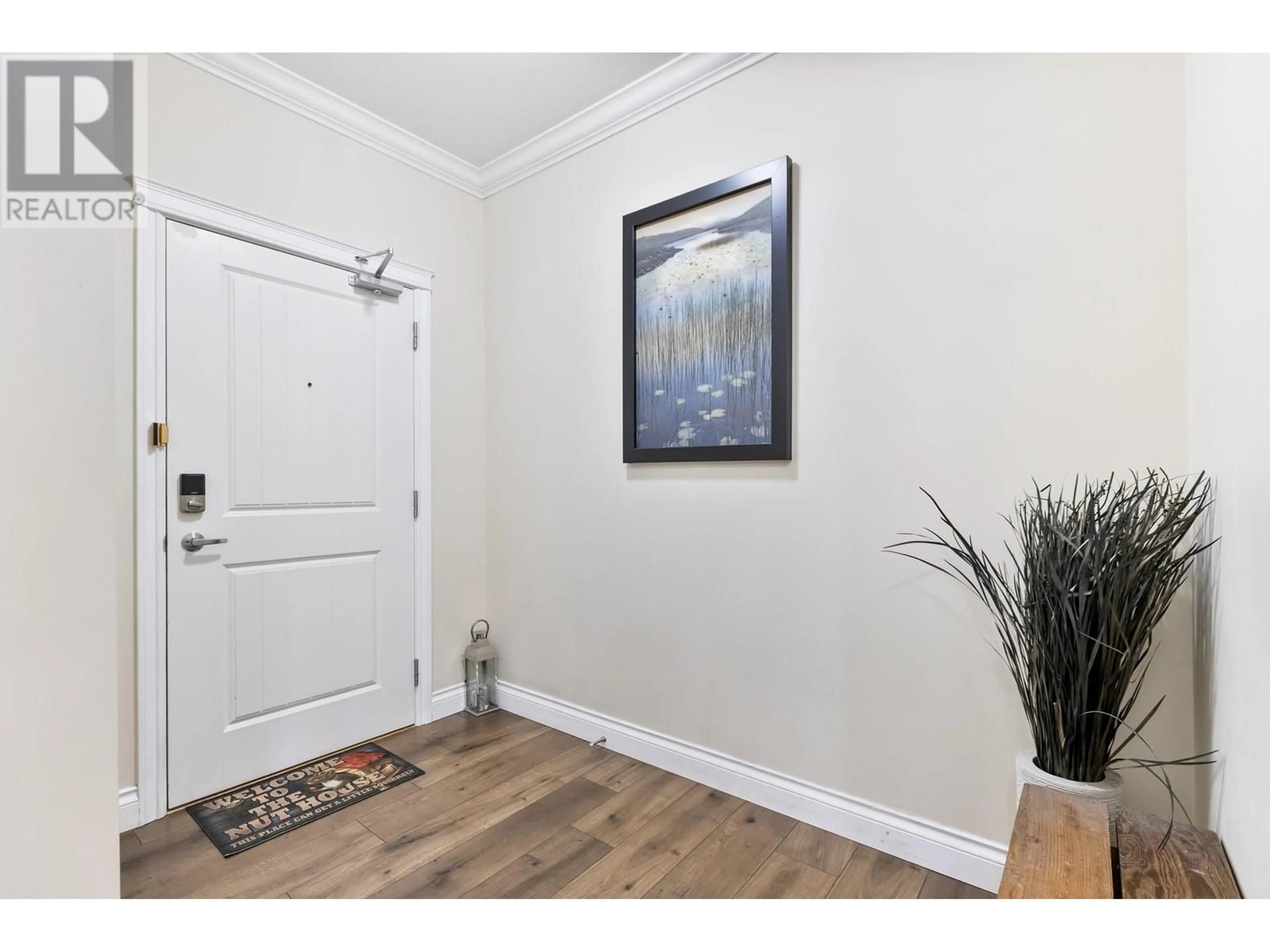 Indoor entryway for 218 - 12258 224 STREET, Maple Ridge British Columbia V2X8Y7