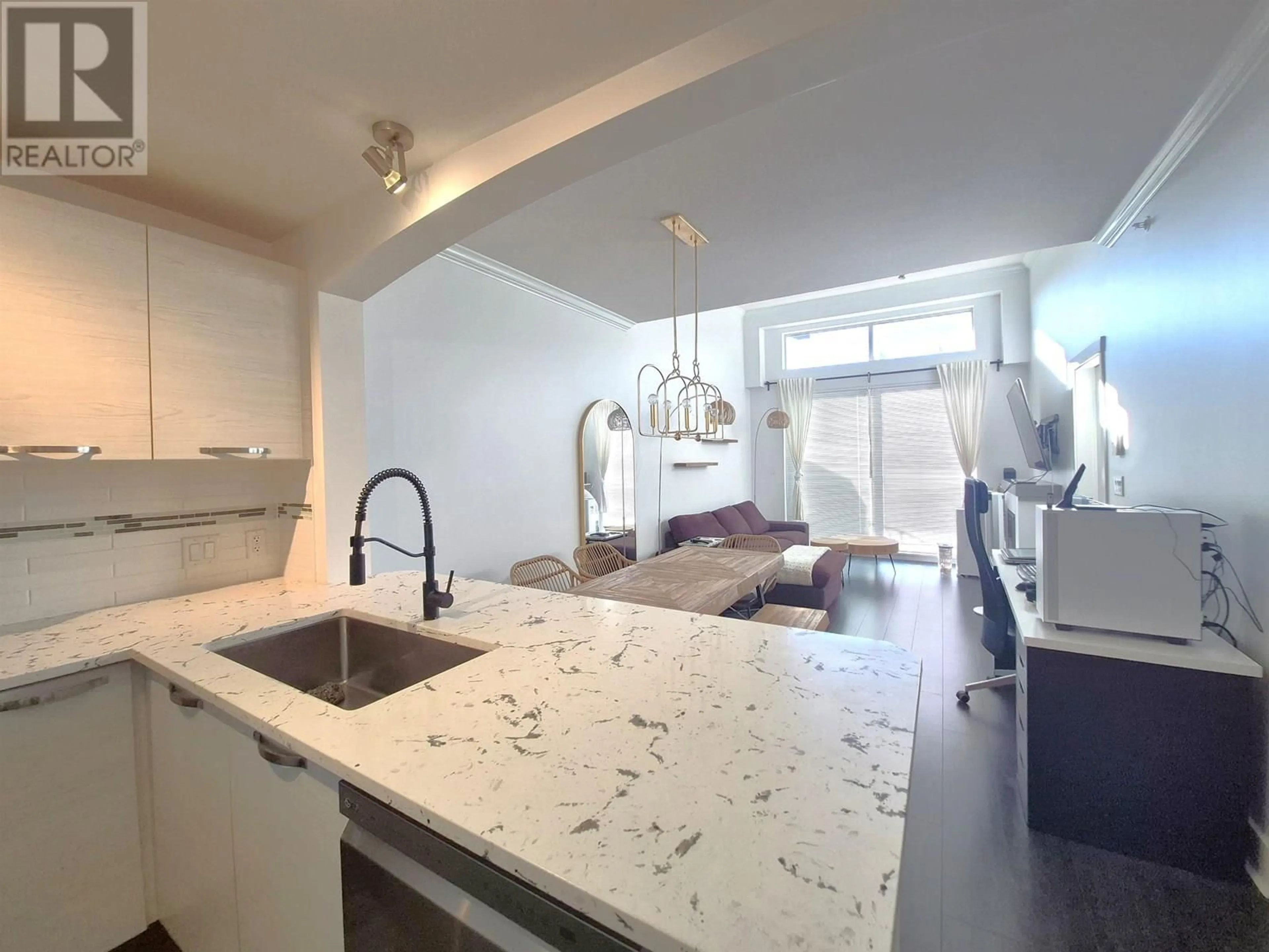 Open concept kitchen, unknown for 405 - 7478 BYRNEPARK WALK, Burnaby British Columbia V3N0B5