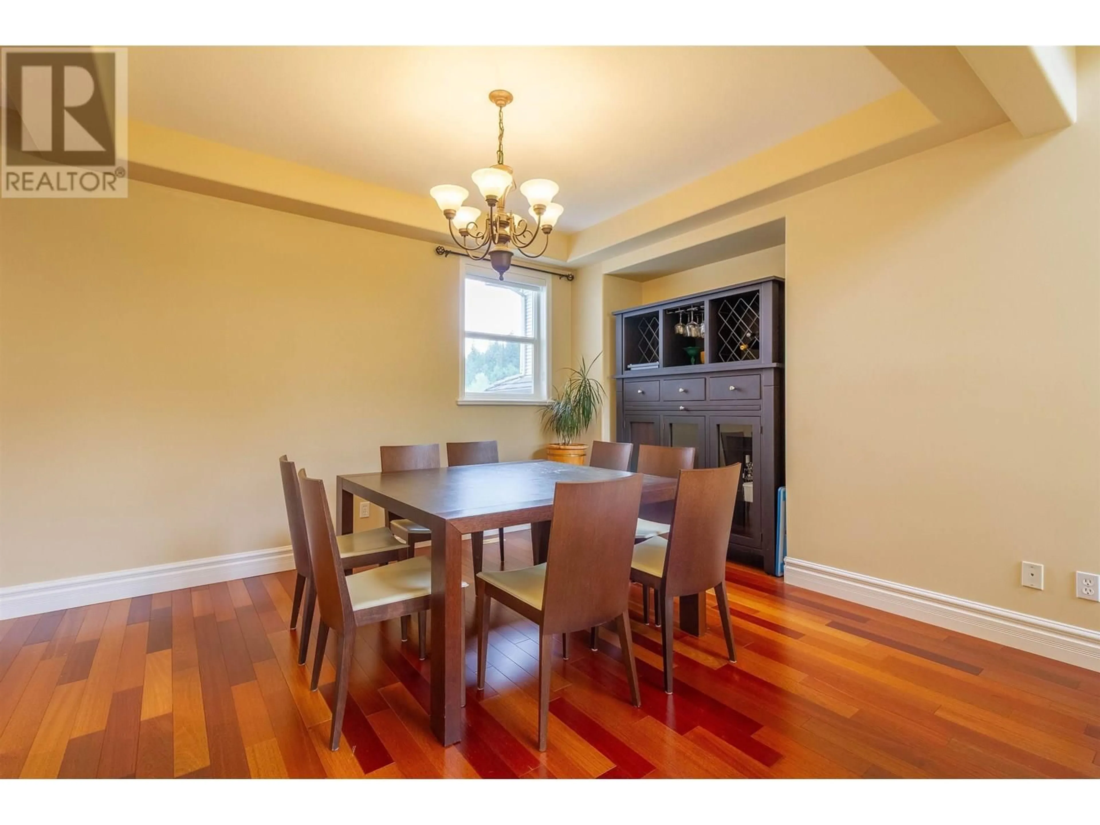 Dining room, wood/laminate floor for 2115 BERKSHIRE CRESCENT, Coquitlam British Columbia V3E3N4
