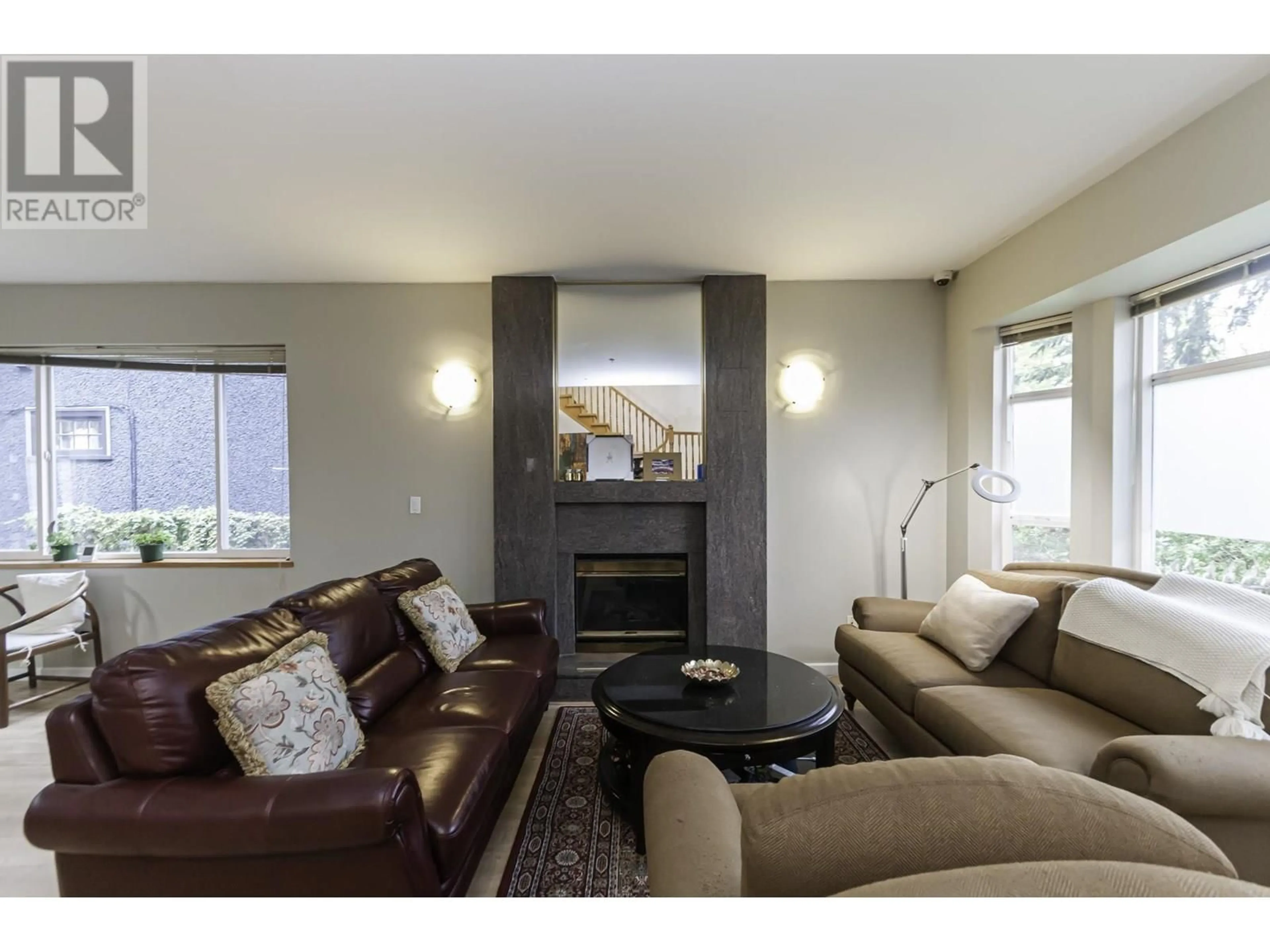 Living room with furniture, wood/laminate floor for 3456 36TH AVENUE, Vancouver British Columbia V6N2R9