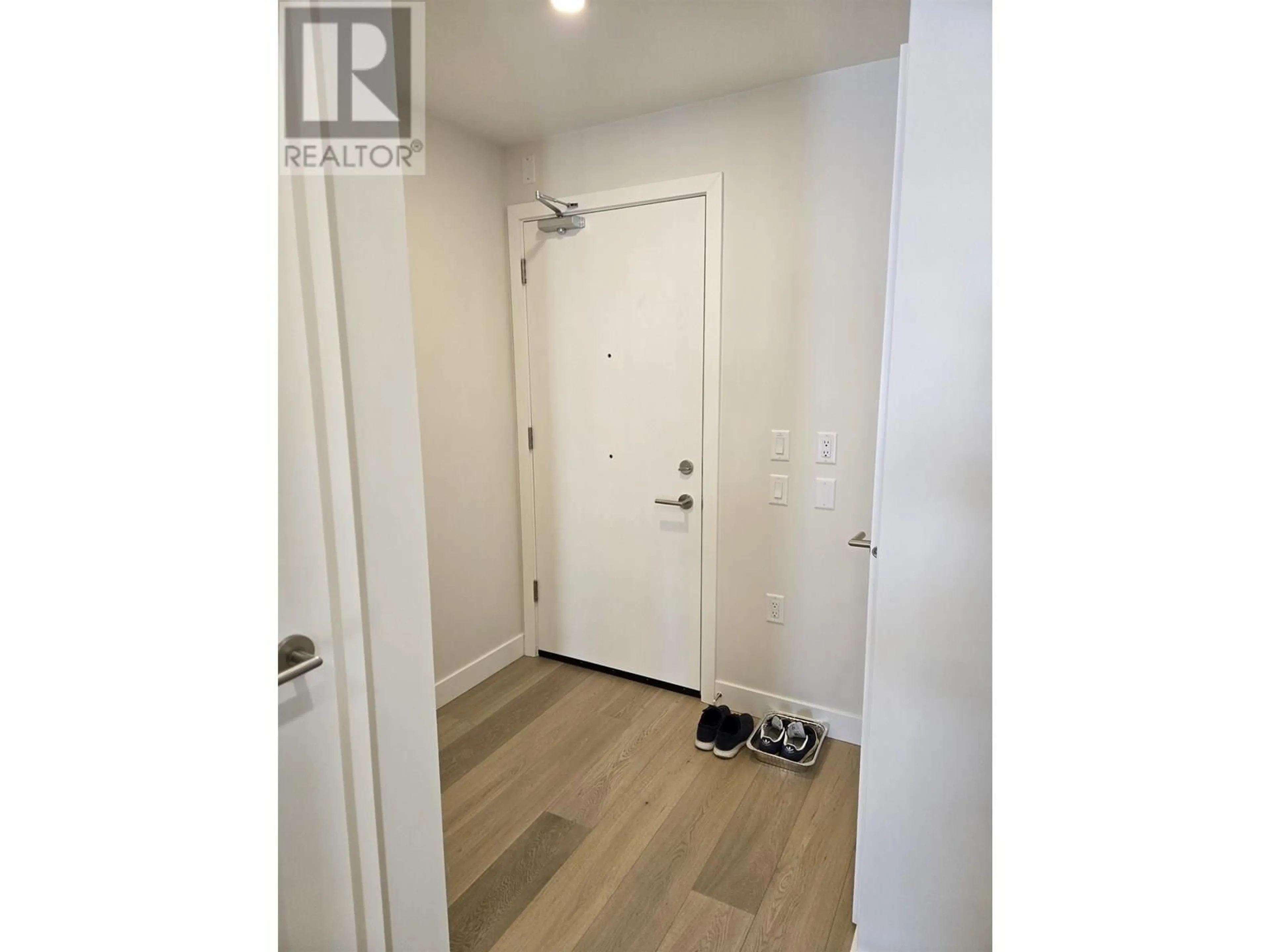 Unknown for 302 - 5007 ASH STREET, Vancouver British Columbia V5Z0K9