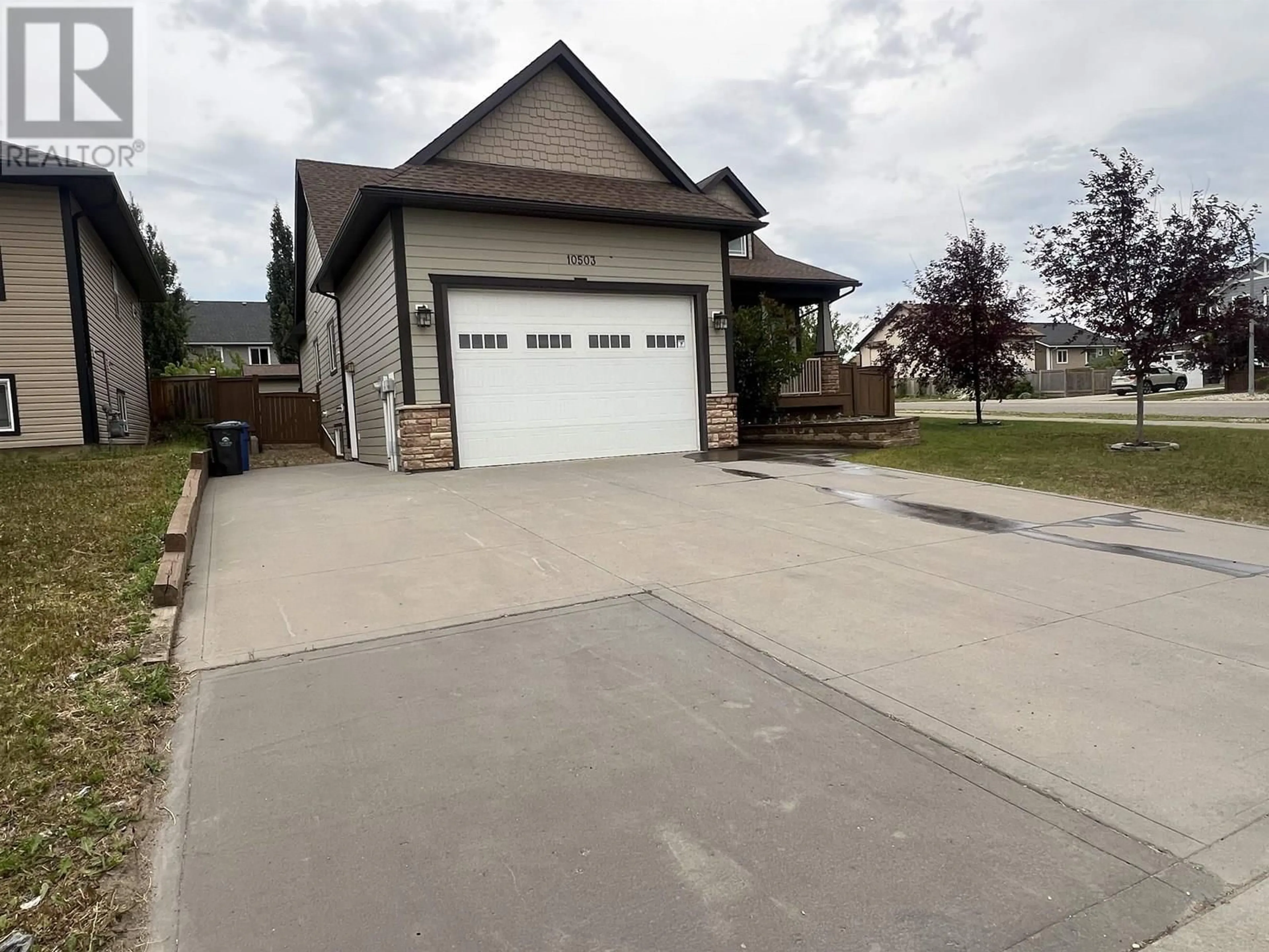 Indoor garage for 10503 109 STREET, Fort St. John British Columbia V1J0J3