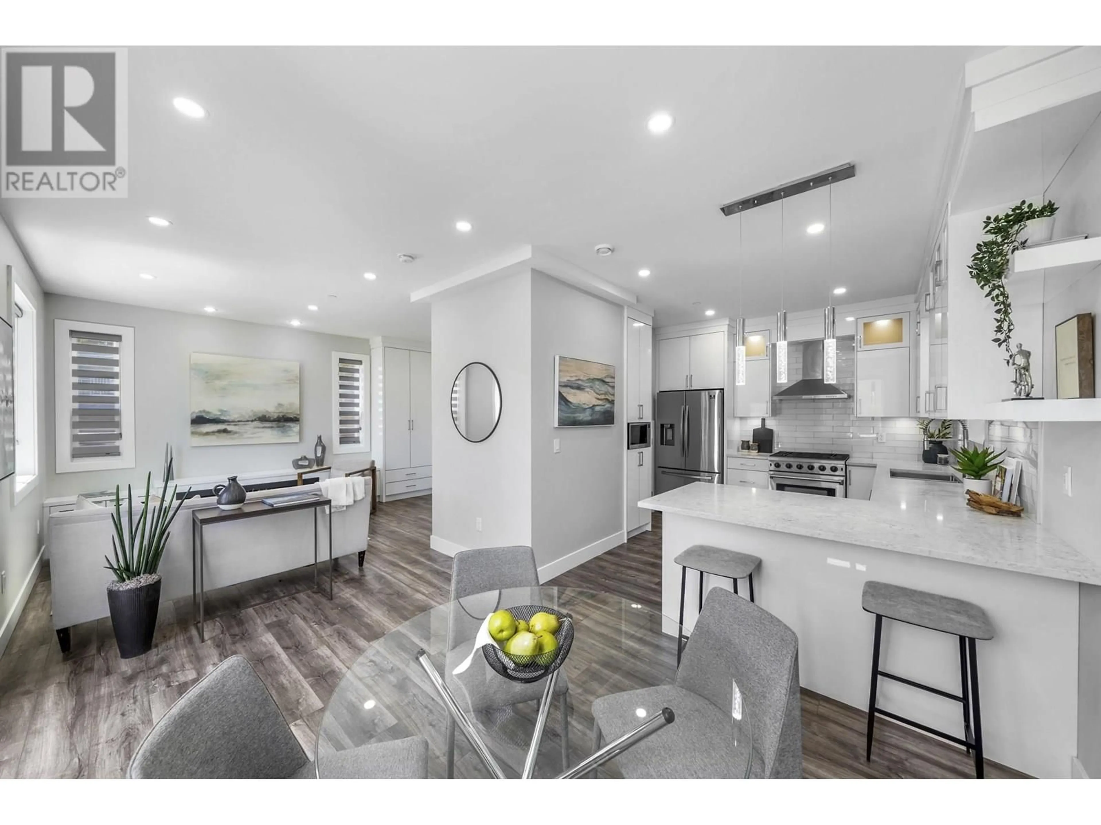 Open concept kitchen, unknown for 1620 NOOTKA STREET, Vancouver British Columbia V5K0B7