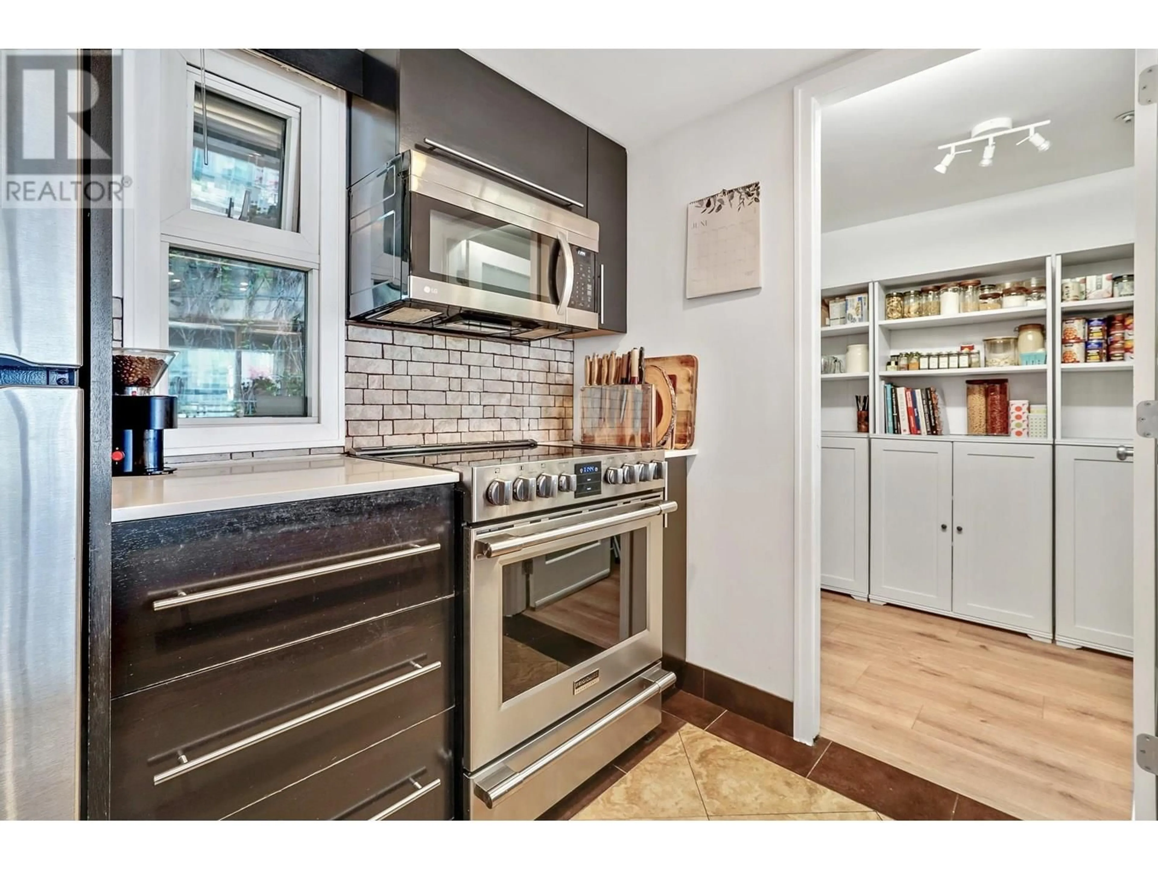 Open concept kitchen, unknown for 306 - 183 KEEFER PLACE, Vancouver British Columbia V6B6B9
