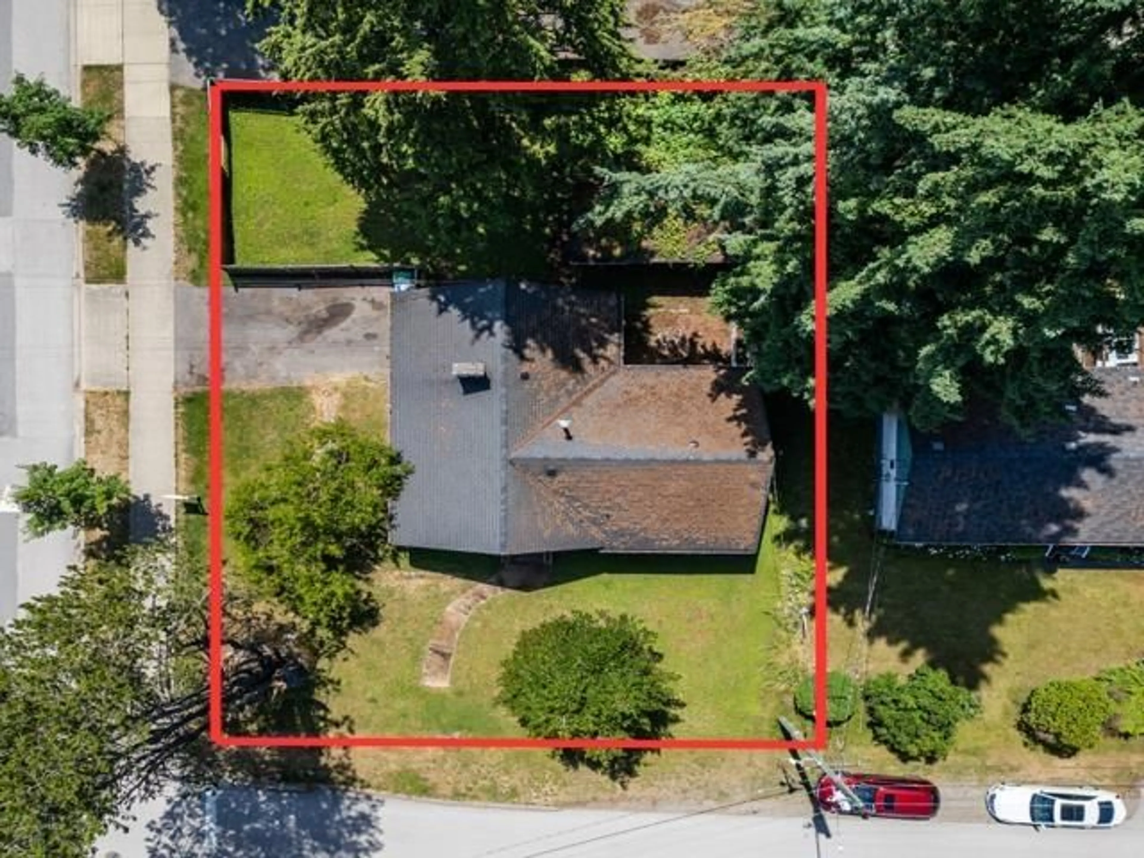 A pic from outside/outdoor area/front of a property/back of a property/a pic from drone, street for 14588 110A, Surrey British Columbia V3R2B5