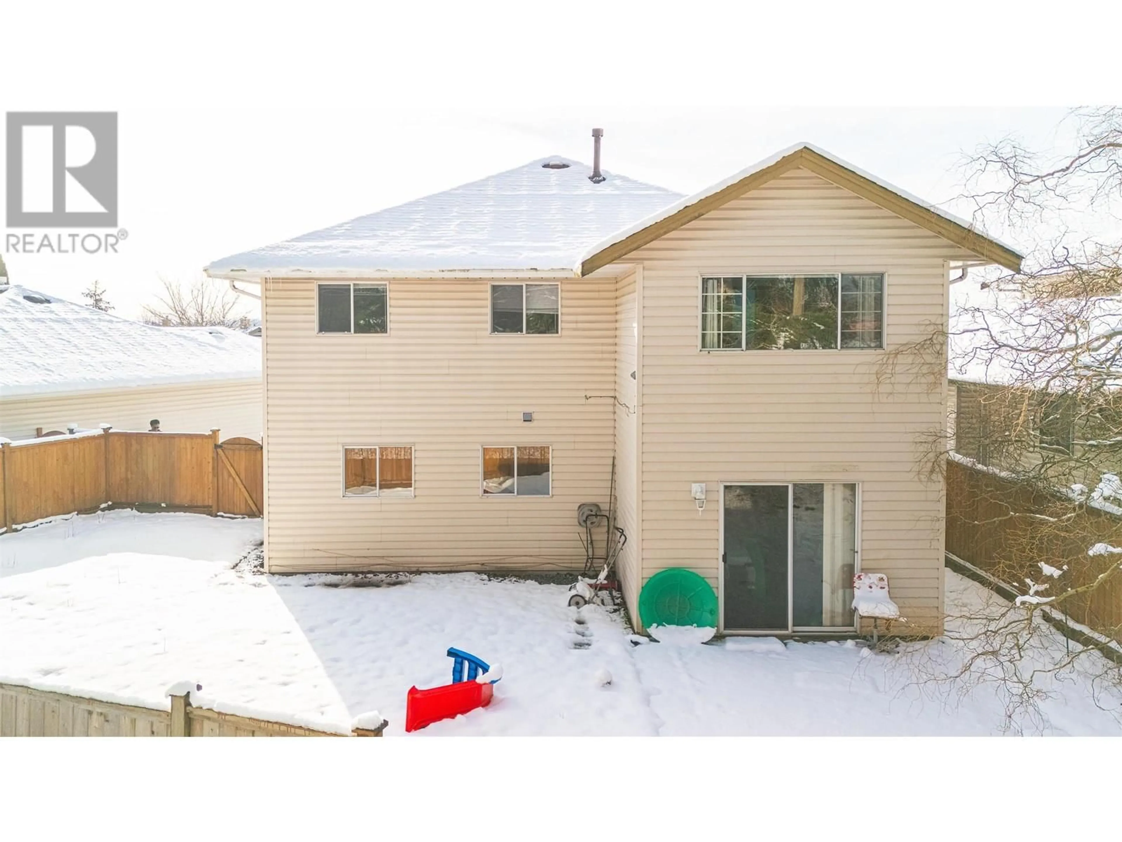 A pic from outside/outdoor area/front of a property/back of a property/a pic from drone, building for 23027 OLUND CRESCENT, Maple Ridge British Columbia V2X0E8