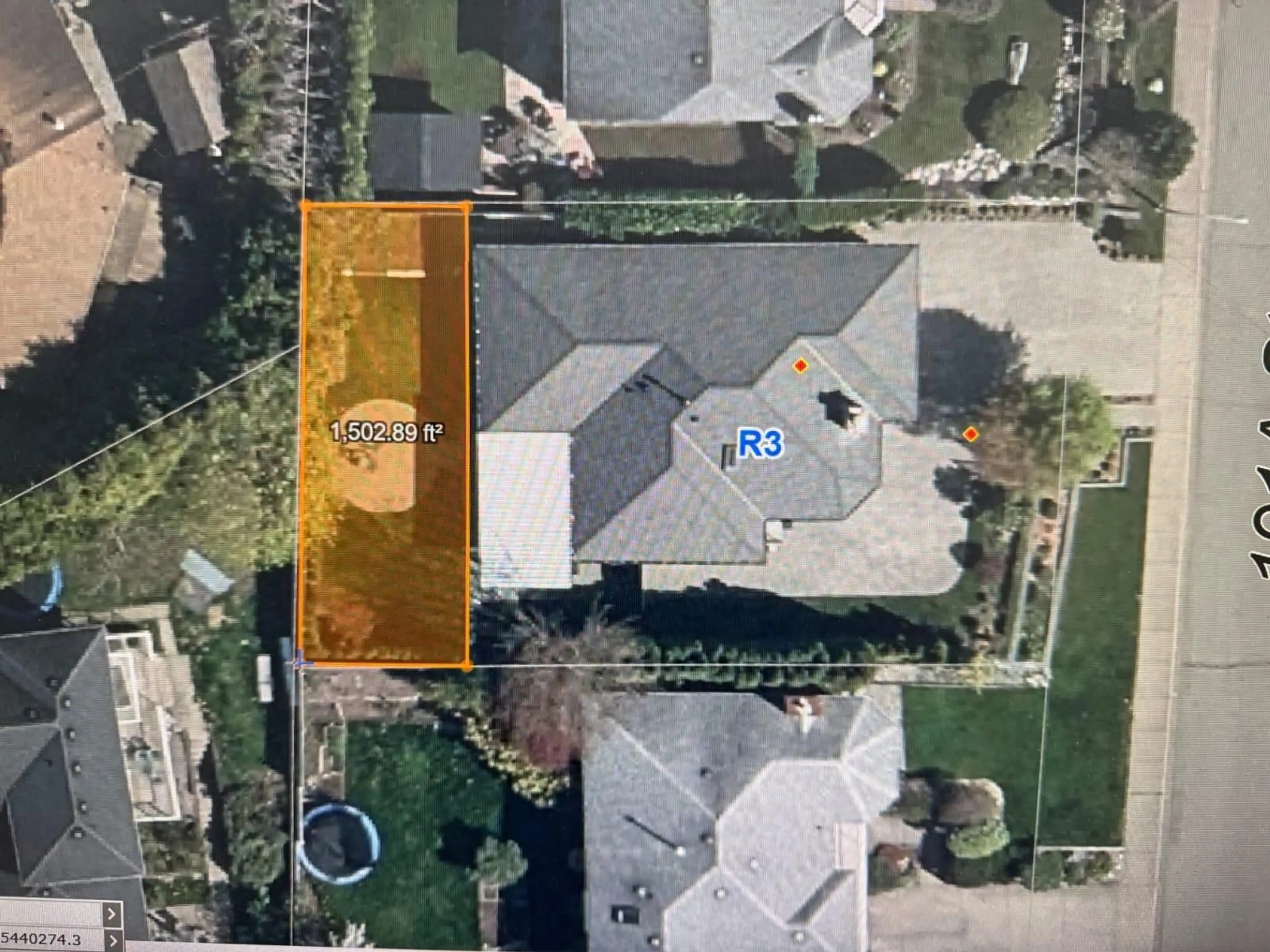 A pic from outside/outdoor area/front of a property/back of a property/a pic from drone, street for 6193 191A, Surrey British Columbia V3S8C7