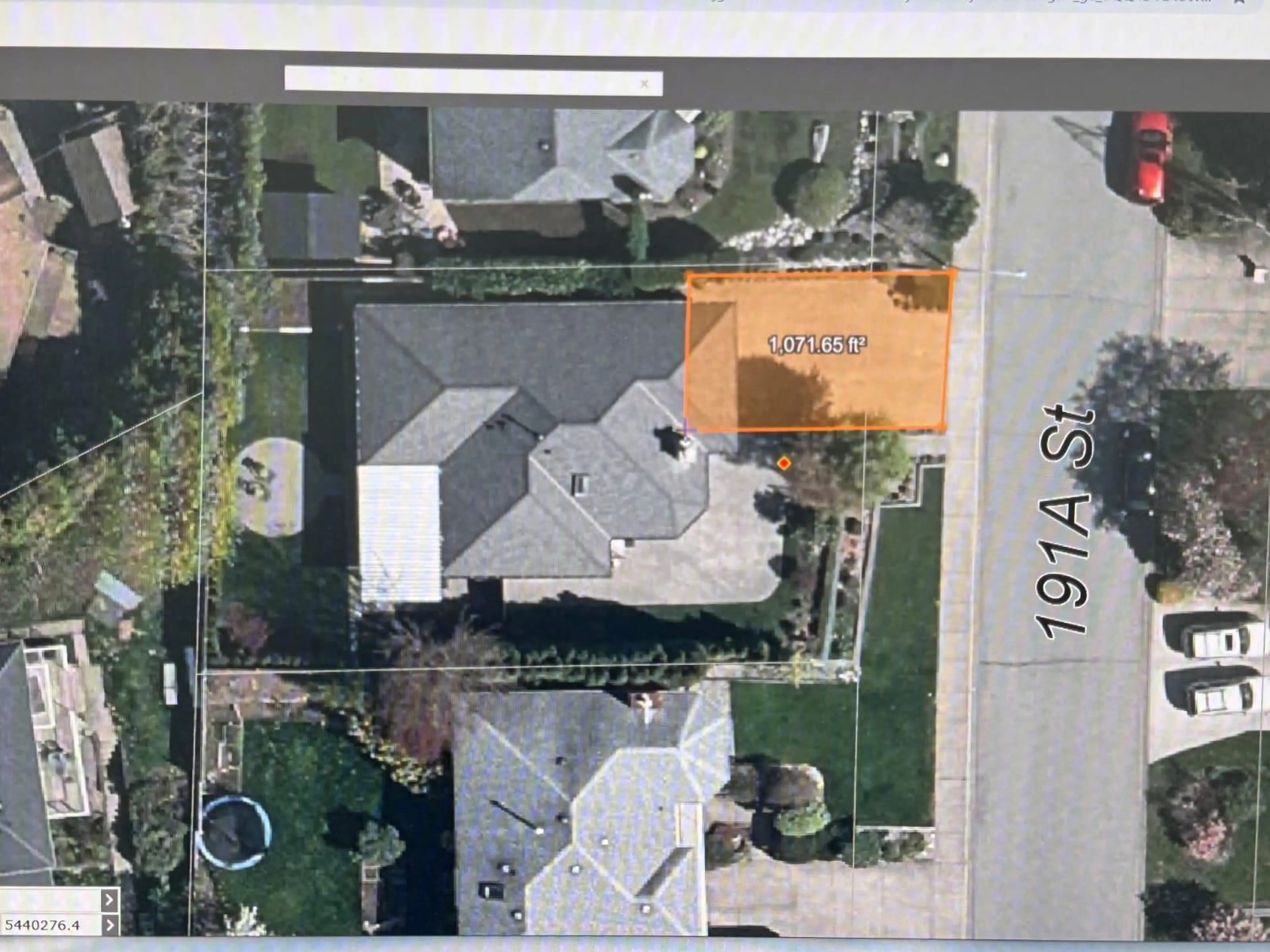 A pic from outside/outdoor area/front of a property/back of a property/a pic from drone, street for 6193 191A, Surrey British Columbia V3S8C7
