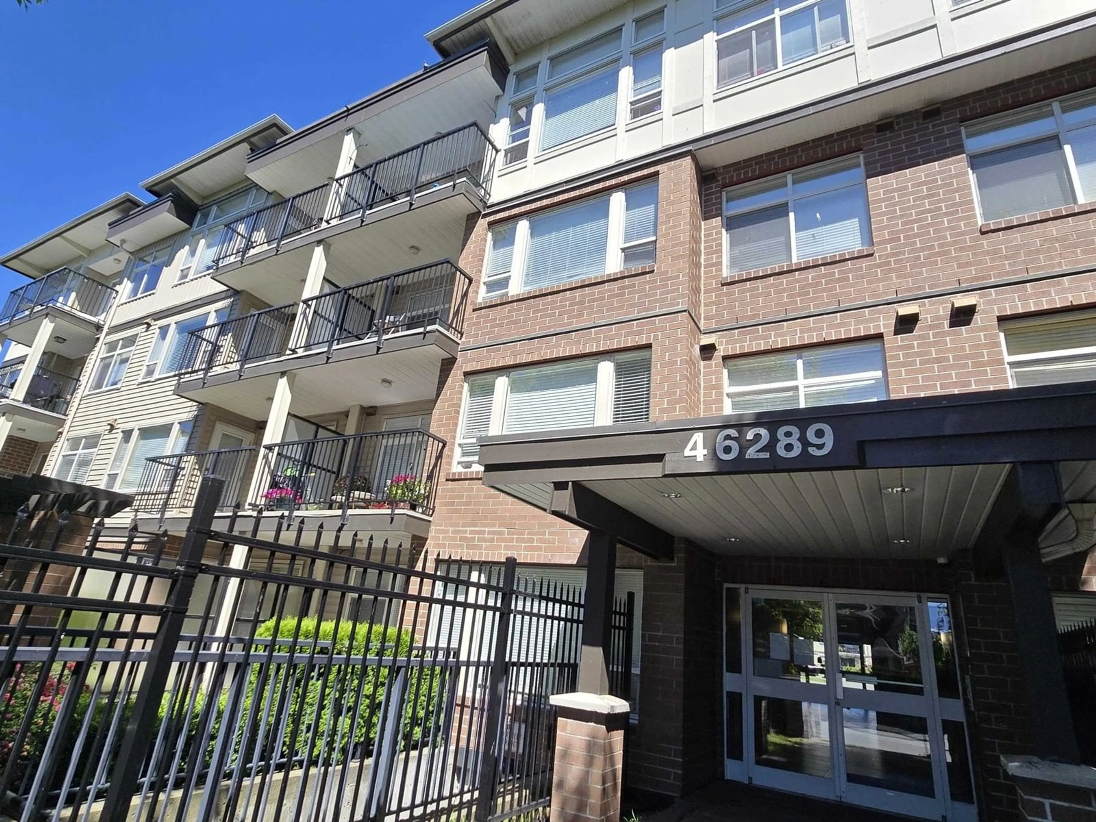 Unknown for 116 - 46289 YALE ROAD, Chilliwack British Columbia V2P0B9