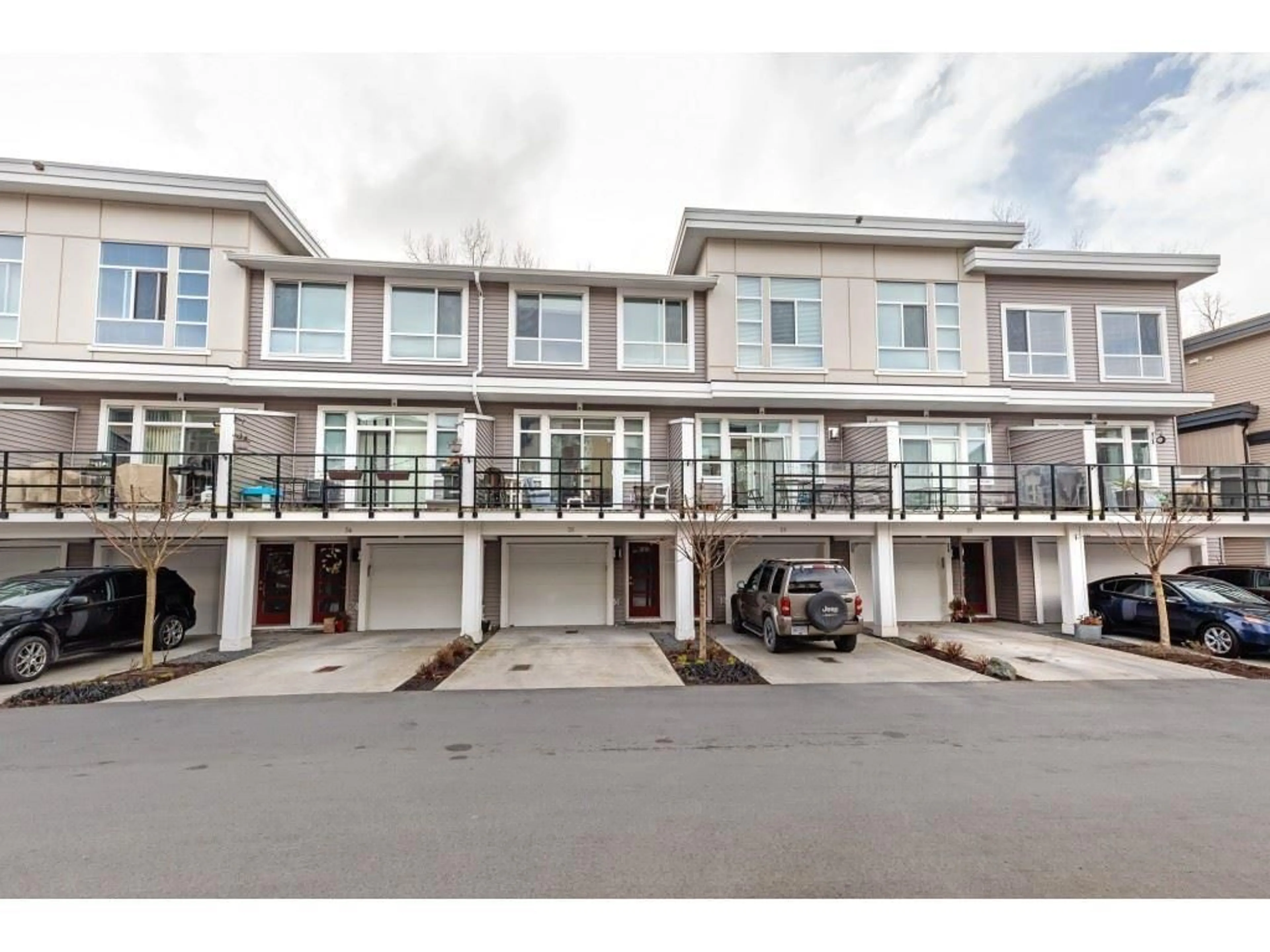 Unknown for 35 - 8413 MIDTOWN WAY, Chilliwack British Columbia V2P0G7
