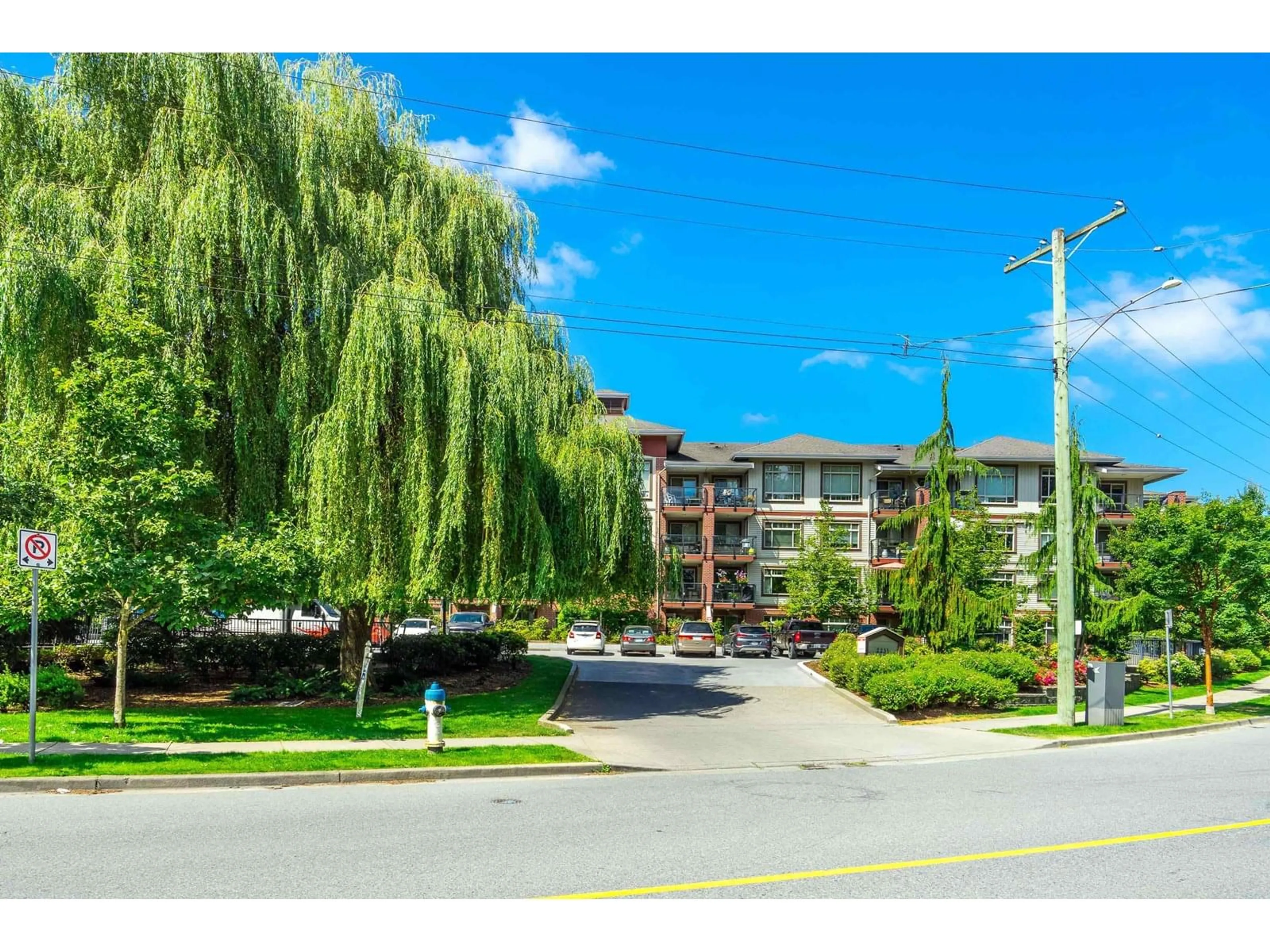 Unknown for 403 - 2233 MCKENZIE, Abbotsford British Columbia V2S4A1