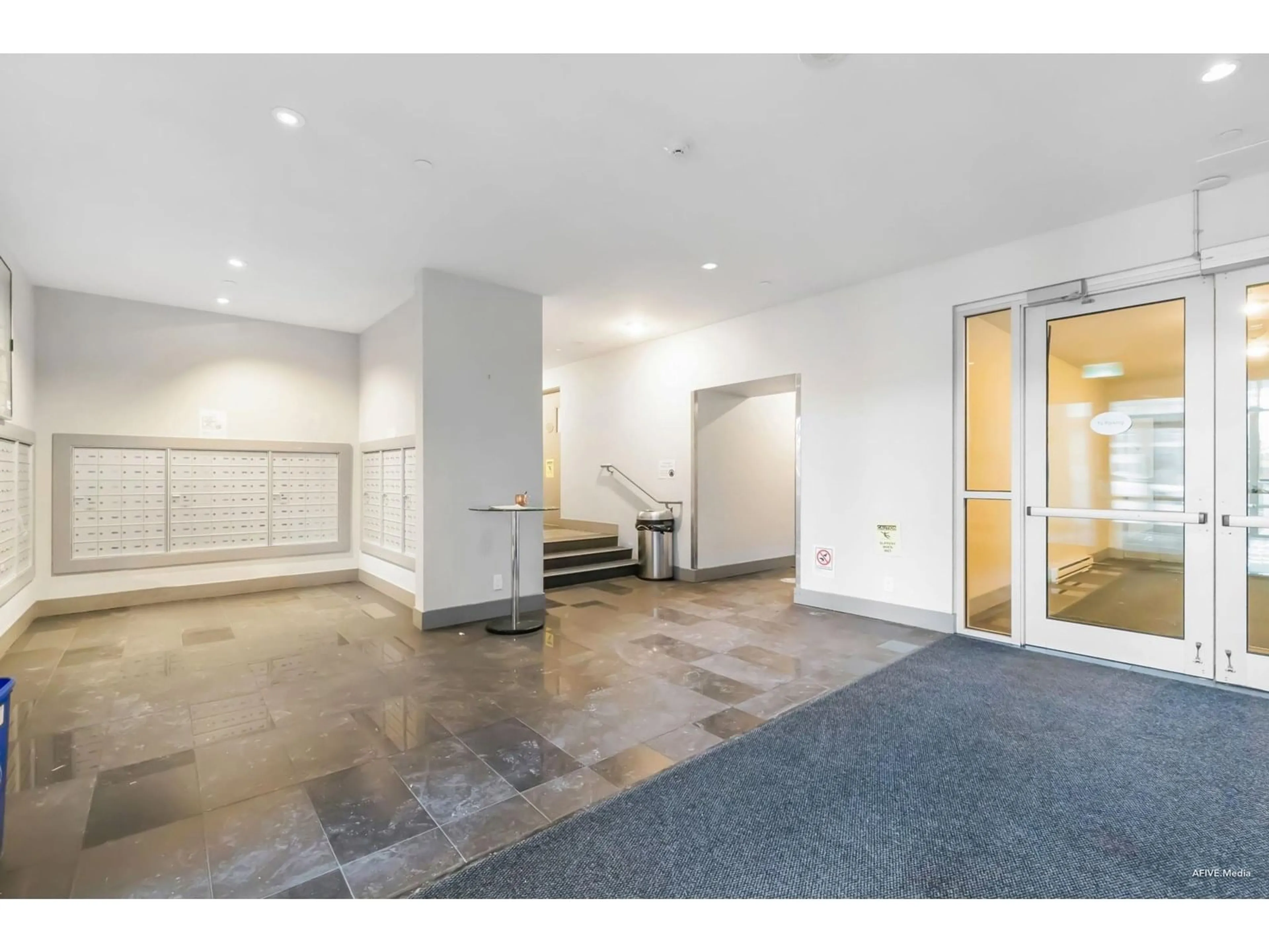 Indoor foyer for 606 - 11967 80, Delta British Columbia V4C0E2