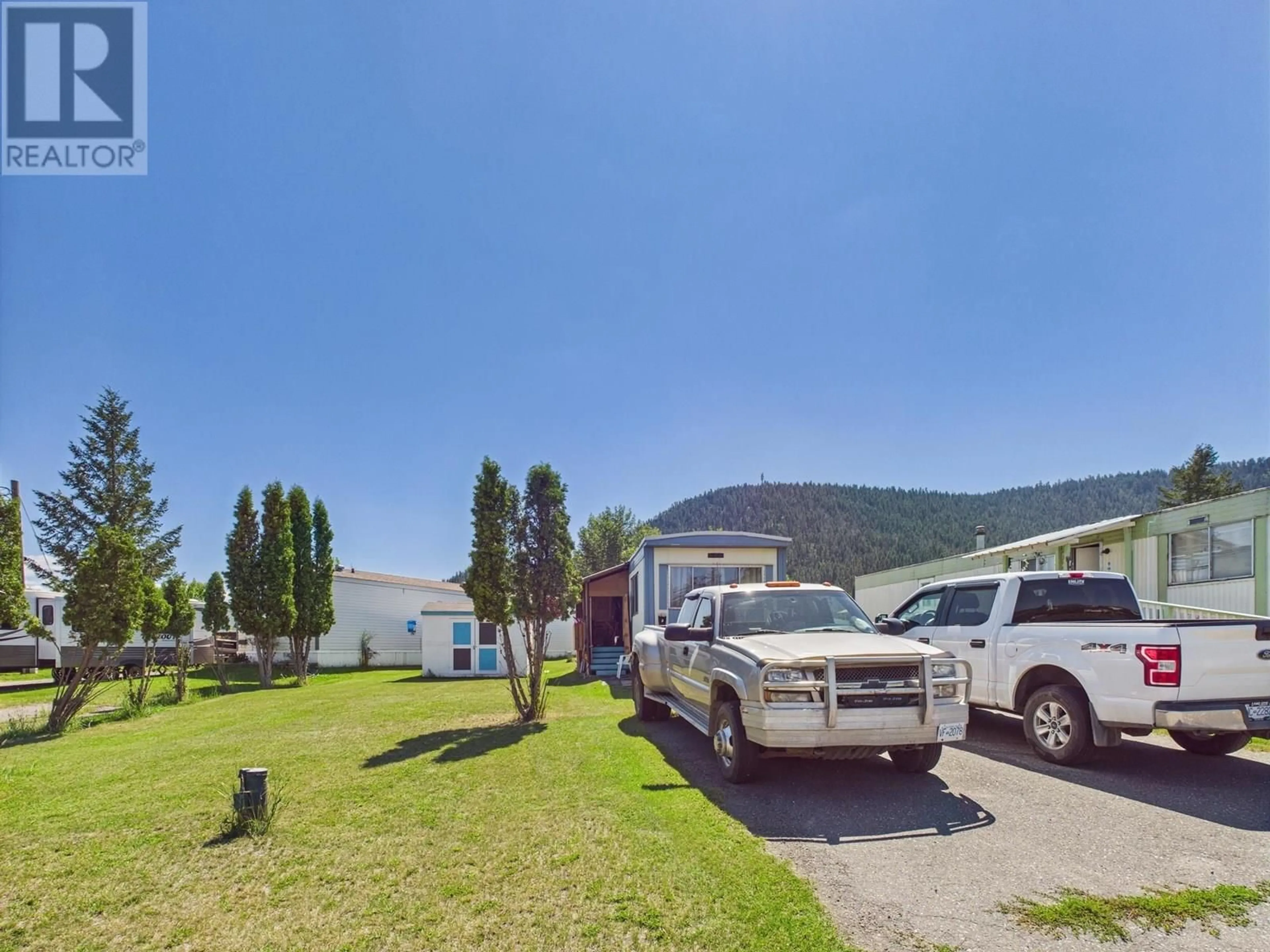 A pic from outside/outdoor area/front of a property/back of a property/a pic from drone, mountain view for 5 - 3001 MACKENZIE AVENUE, Williams Lake British Columbia V2G3N9