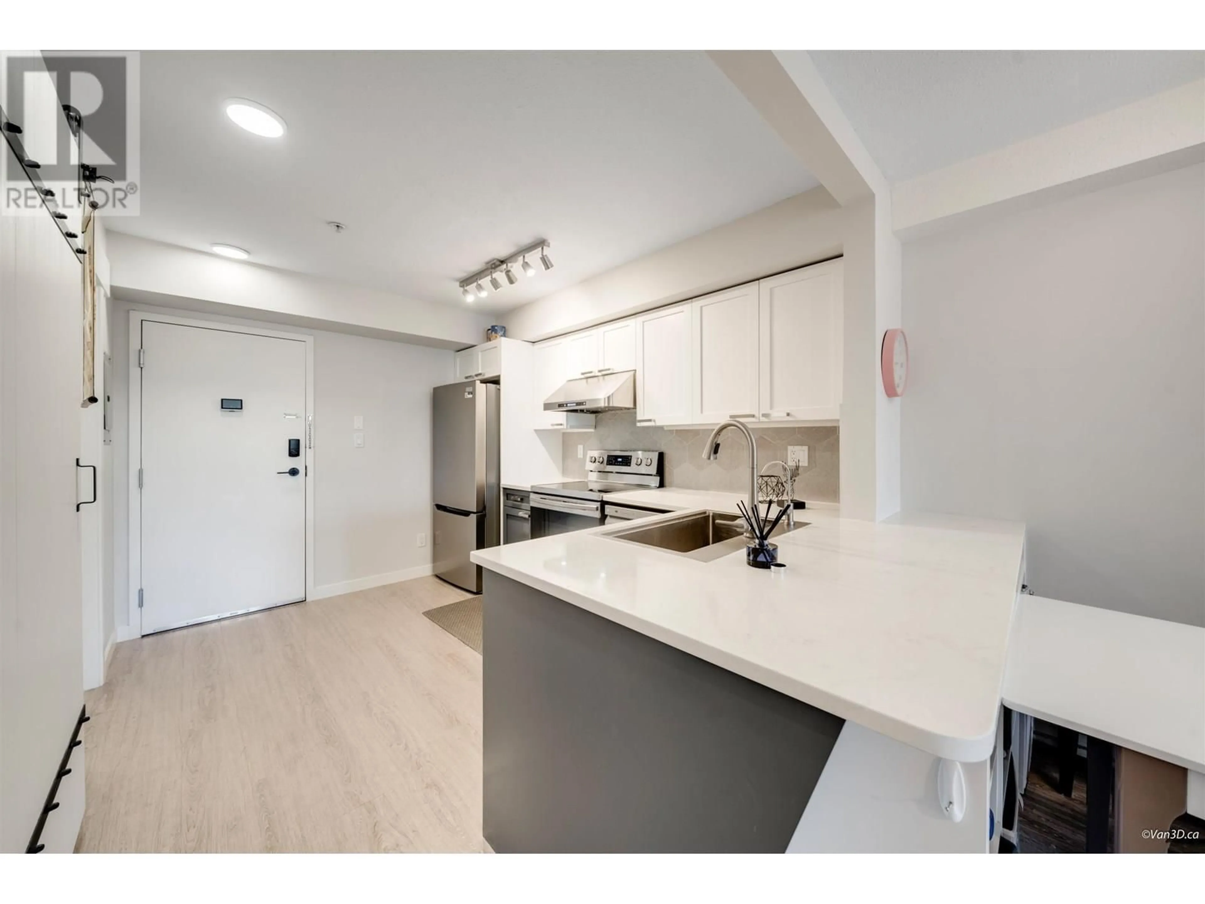 Open concept kitchen, unknown for 310 - 1503 65TH AVENUE, Vancouver British Columbia V6P6Y8