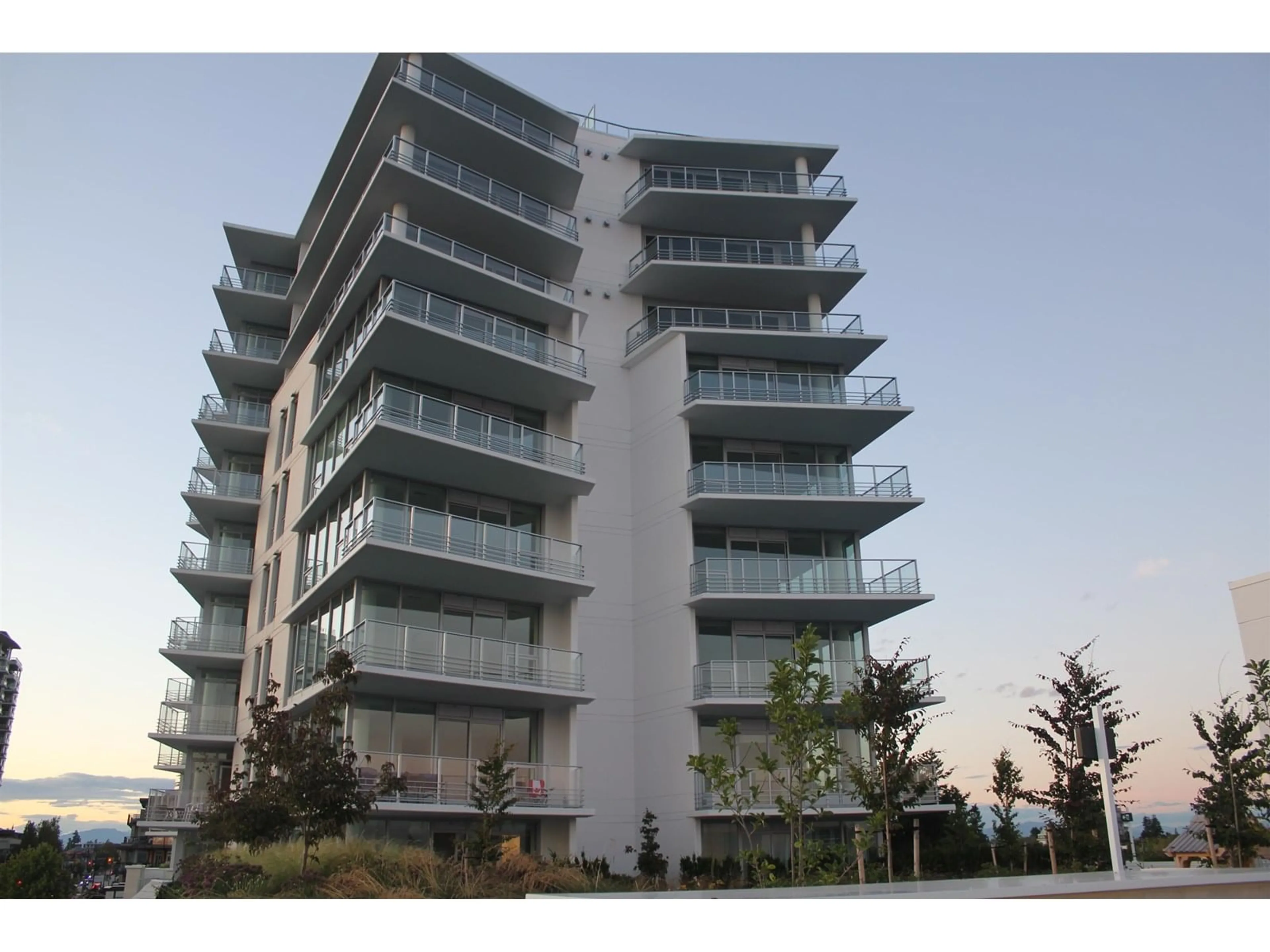 Blurry image for 702 - 1342 JOHNSTON, White Rock British Columbia V4B0C7