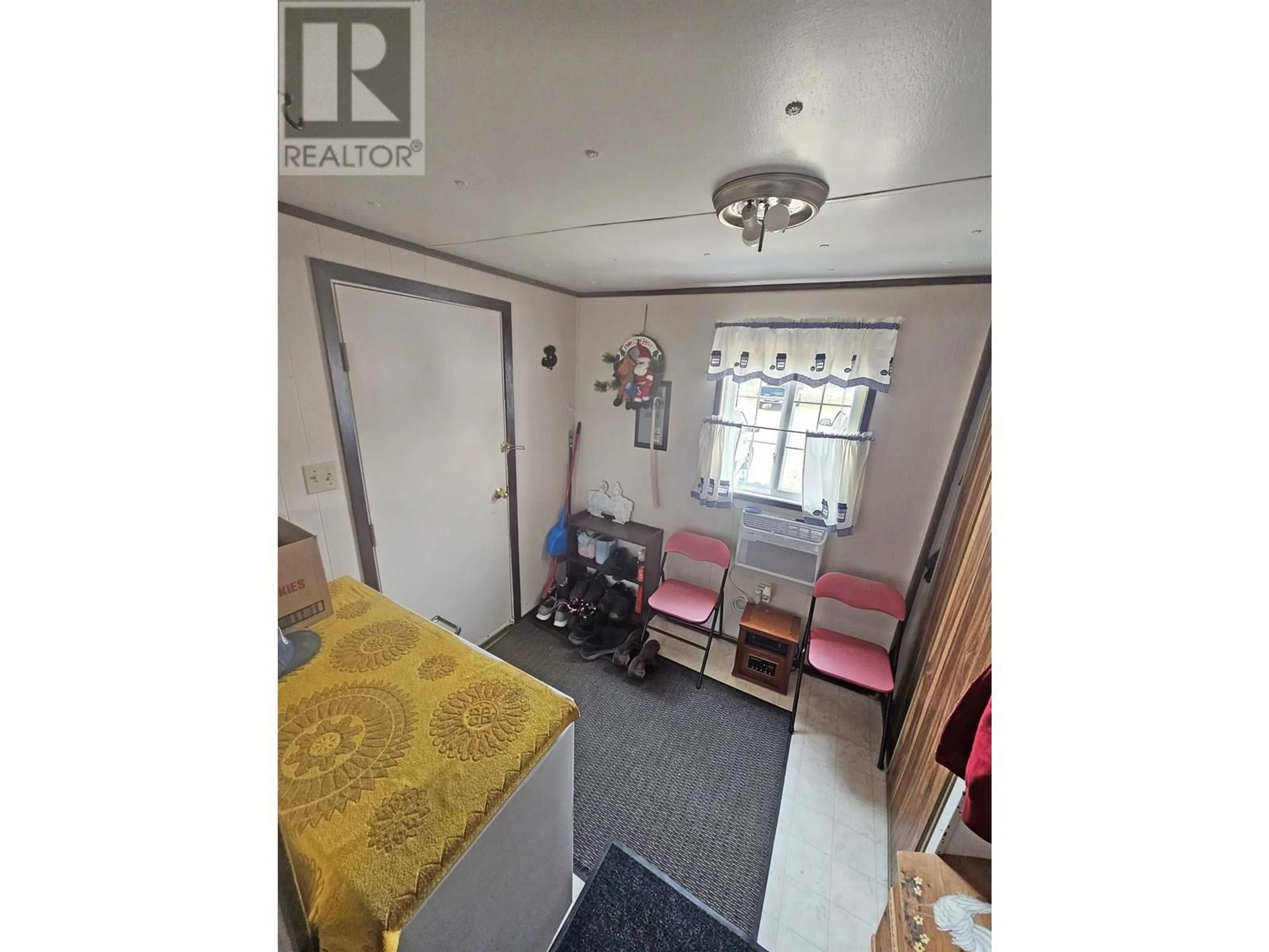 A pic of a room for 9950 MAPLE STREET, Fort St. John British Columbia V1J4M6