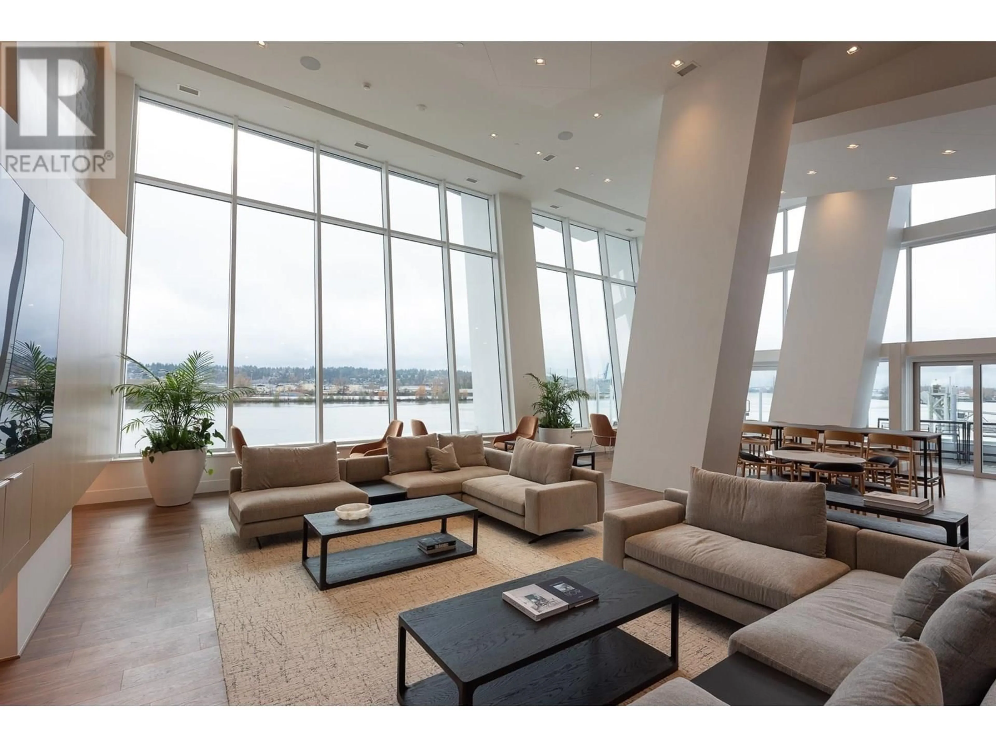 Lobby for 3105 - 660 QUAYSIDE DRIVE, New Westminster British Columbia V3M0P1