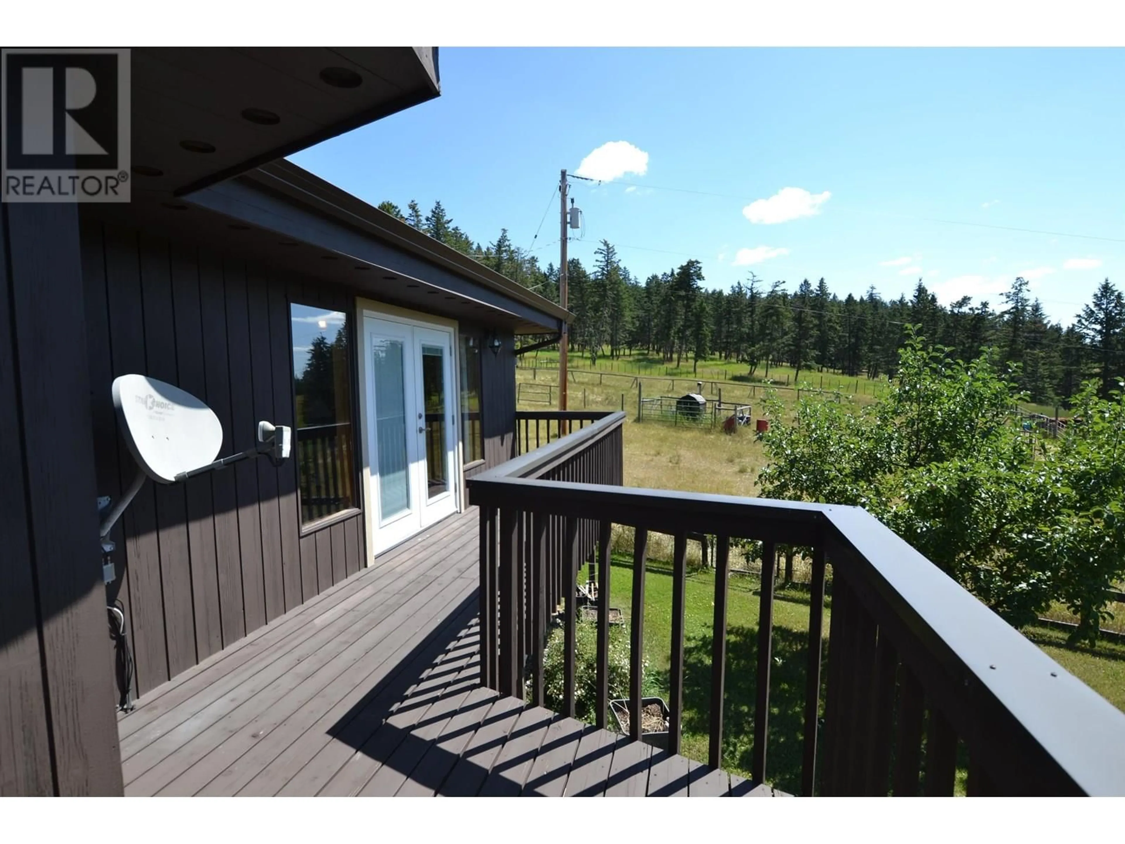 Patio, water/lake/river/ocean view for 1747 CHIMNEY LAKE ROAD, Williams Lake British Columbia V2G4W2
