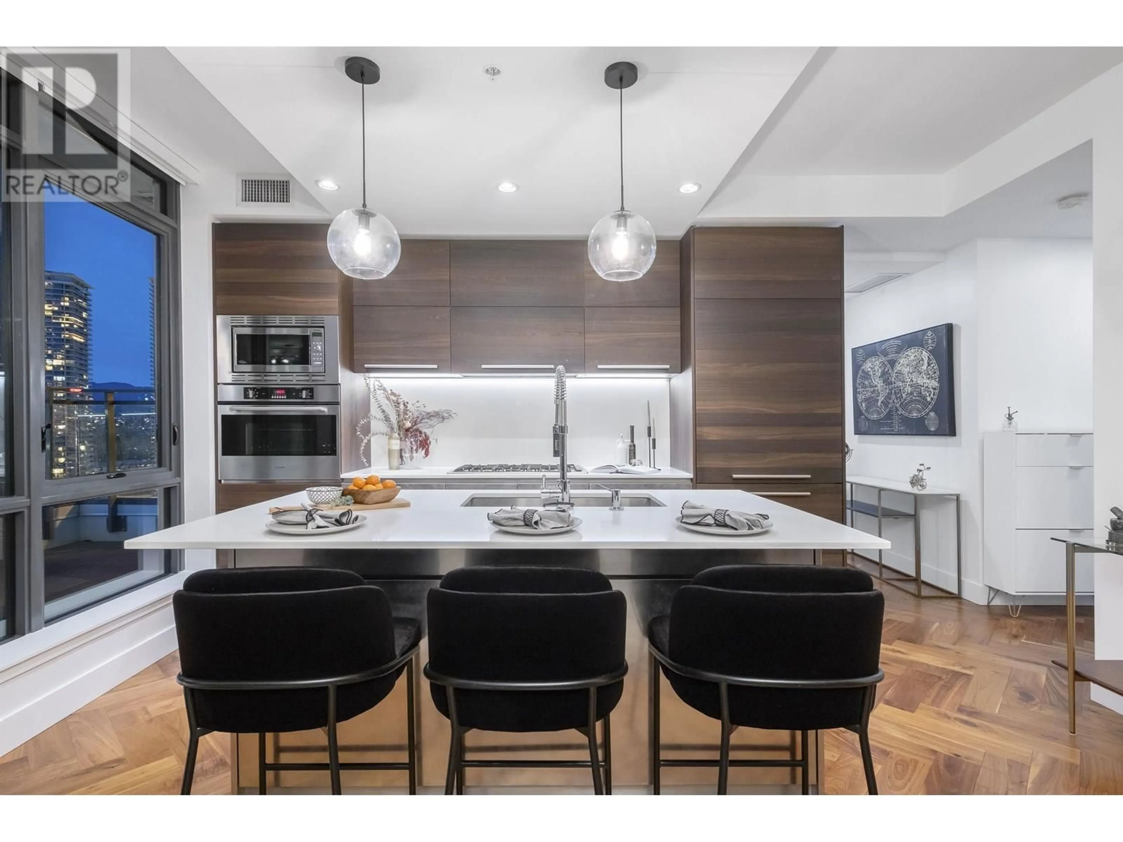 Contemporary kitchen, unknown for 2703 - 2378 ALPHA AVENUE, Burnaby British Columbia V5C0K2